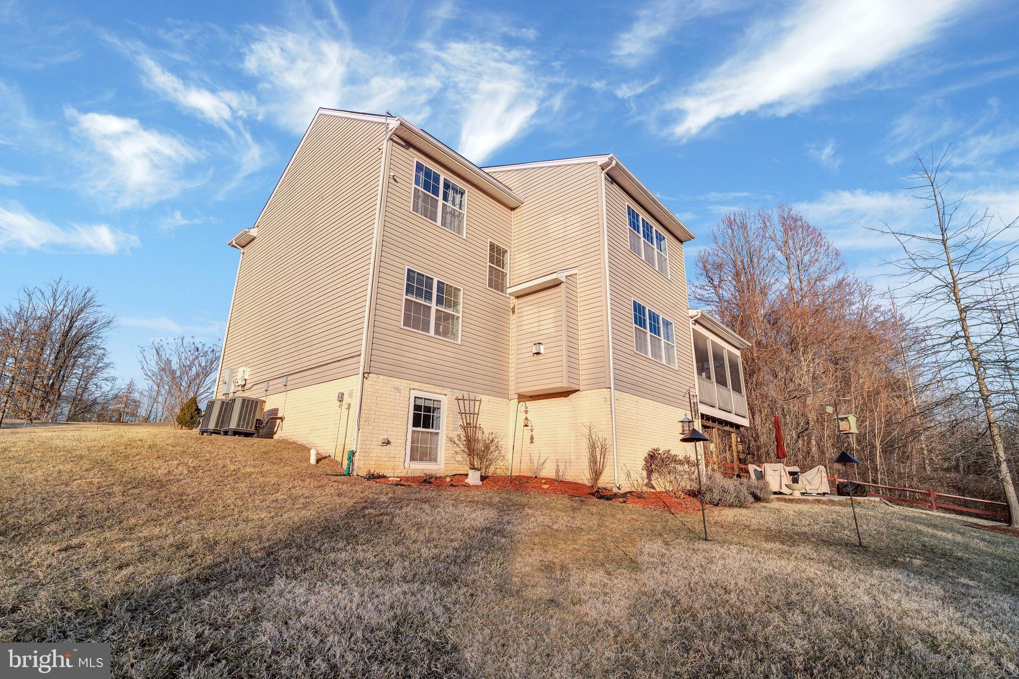 BEACON HILL - Residential