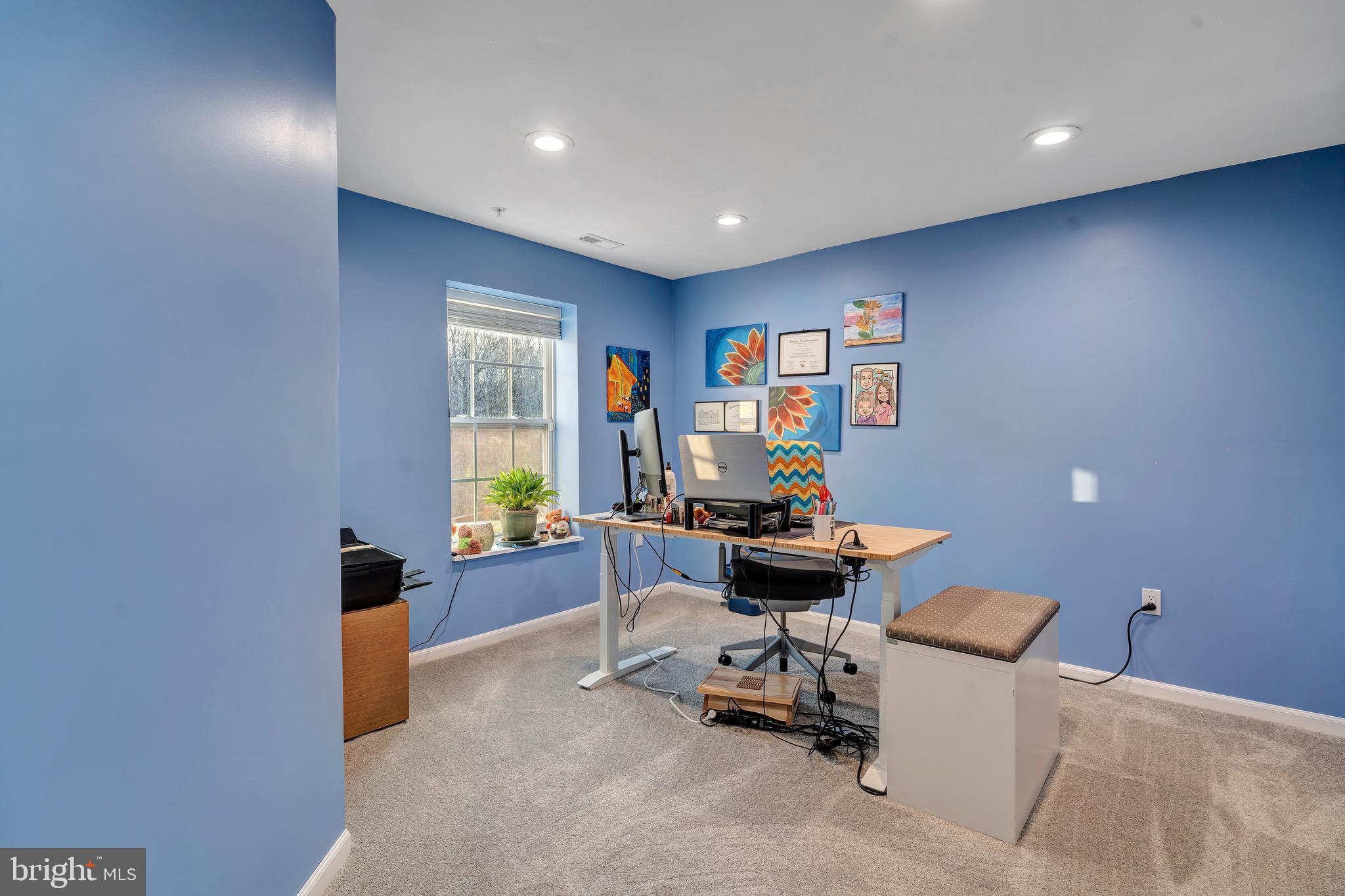 BEACON HILL - Residential