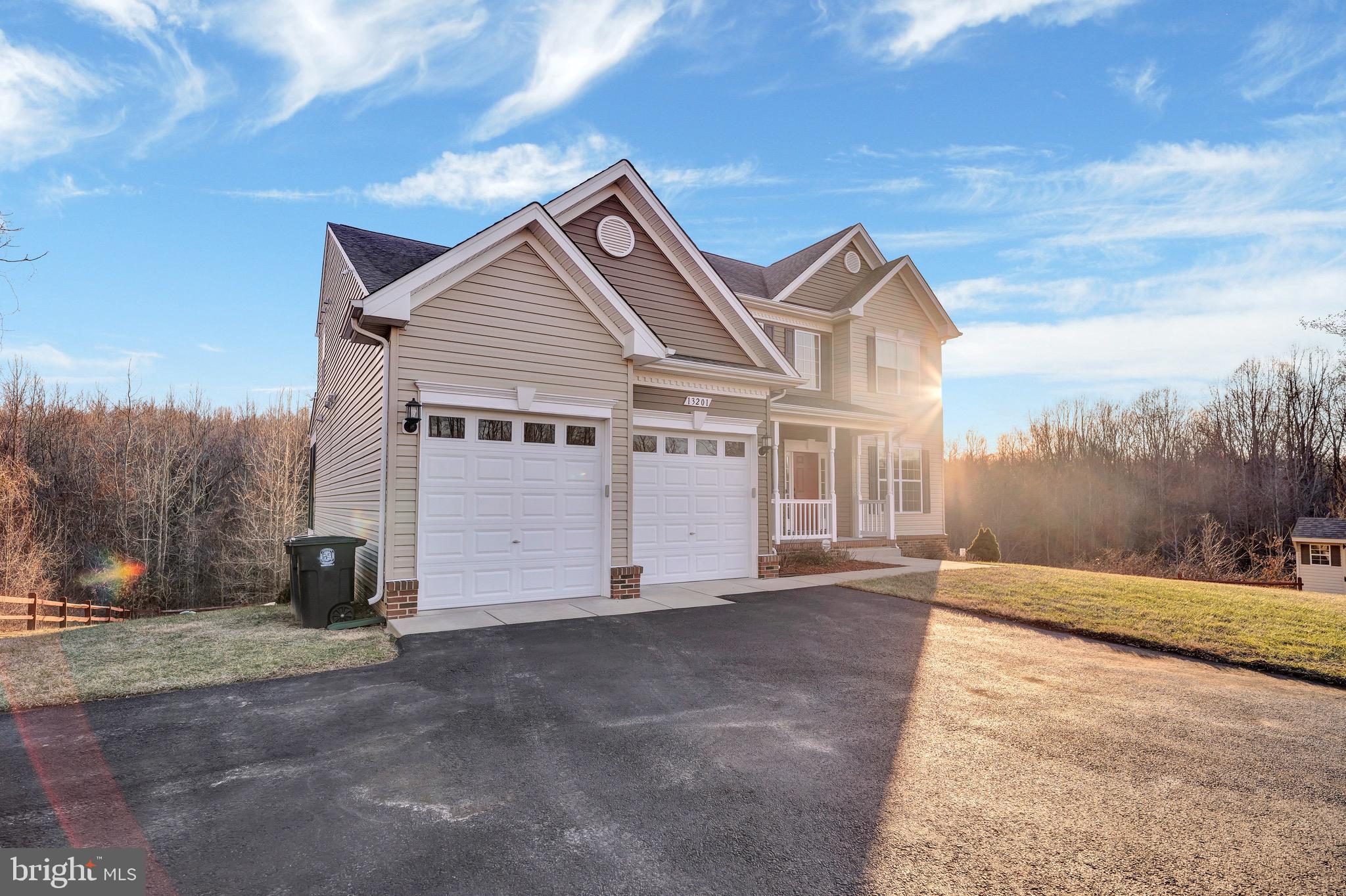 BEACON HILL - Residential