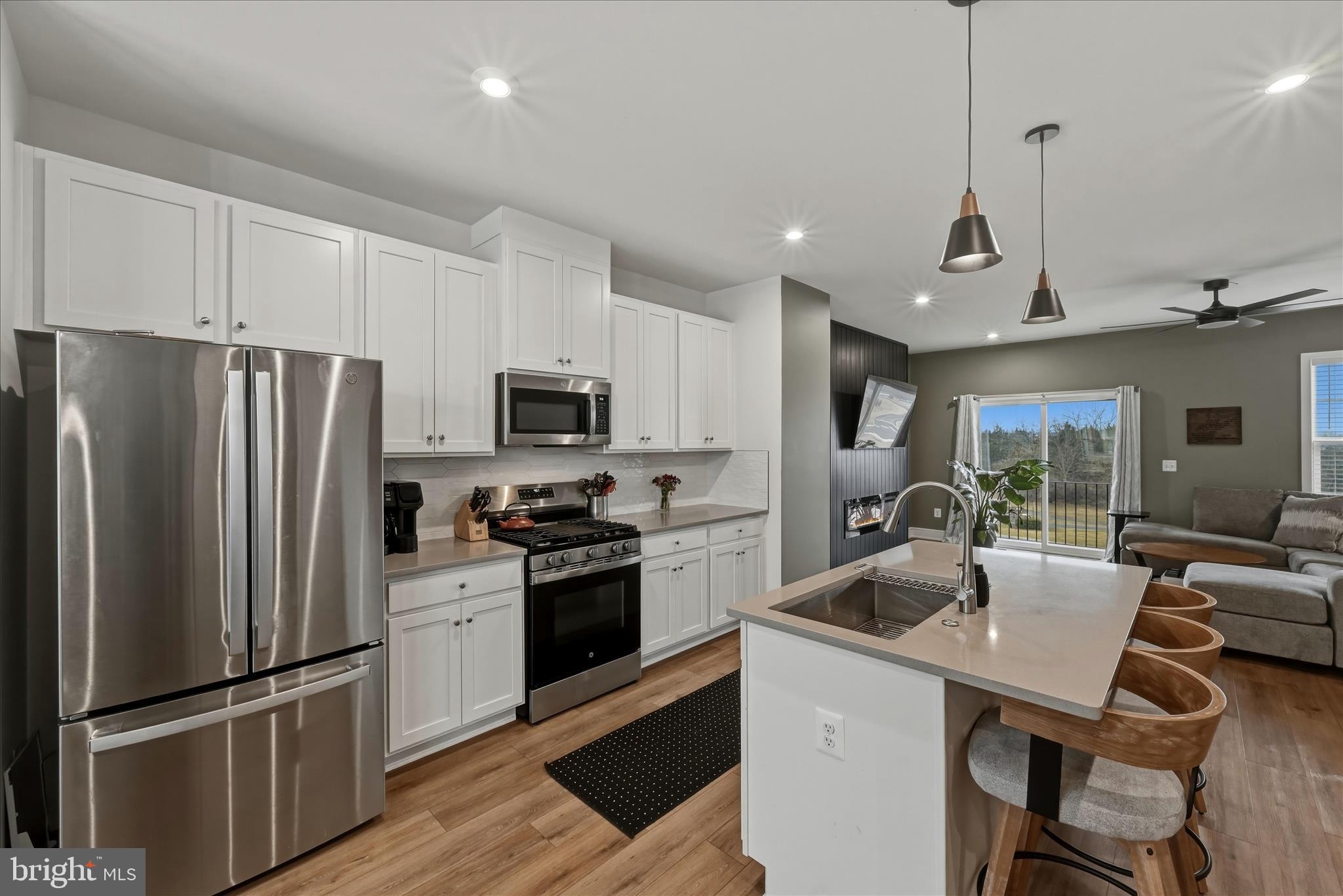 LAKE FREDERICK - Residential