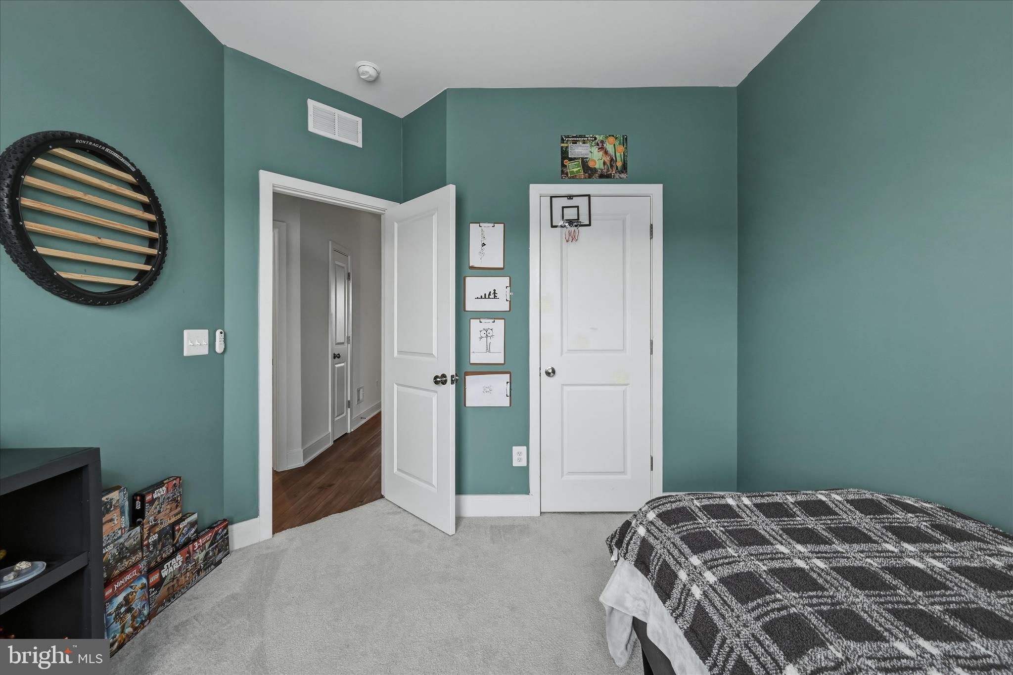 LAKE FREDERICK - Residential