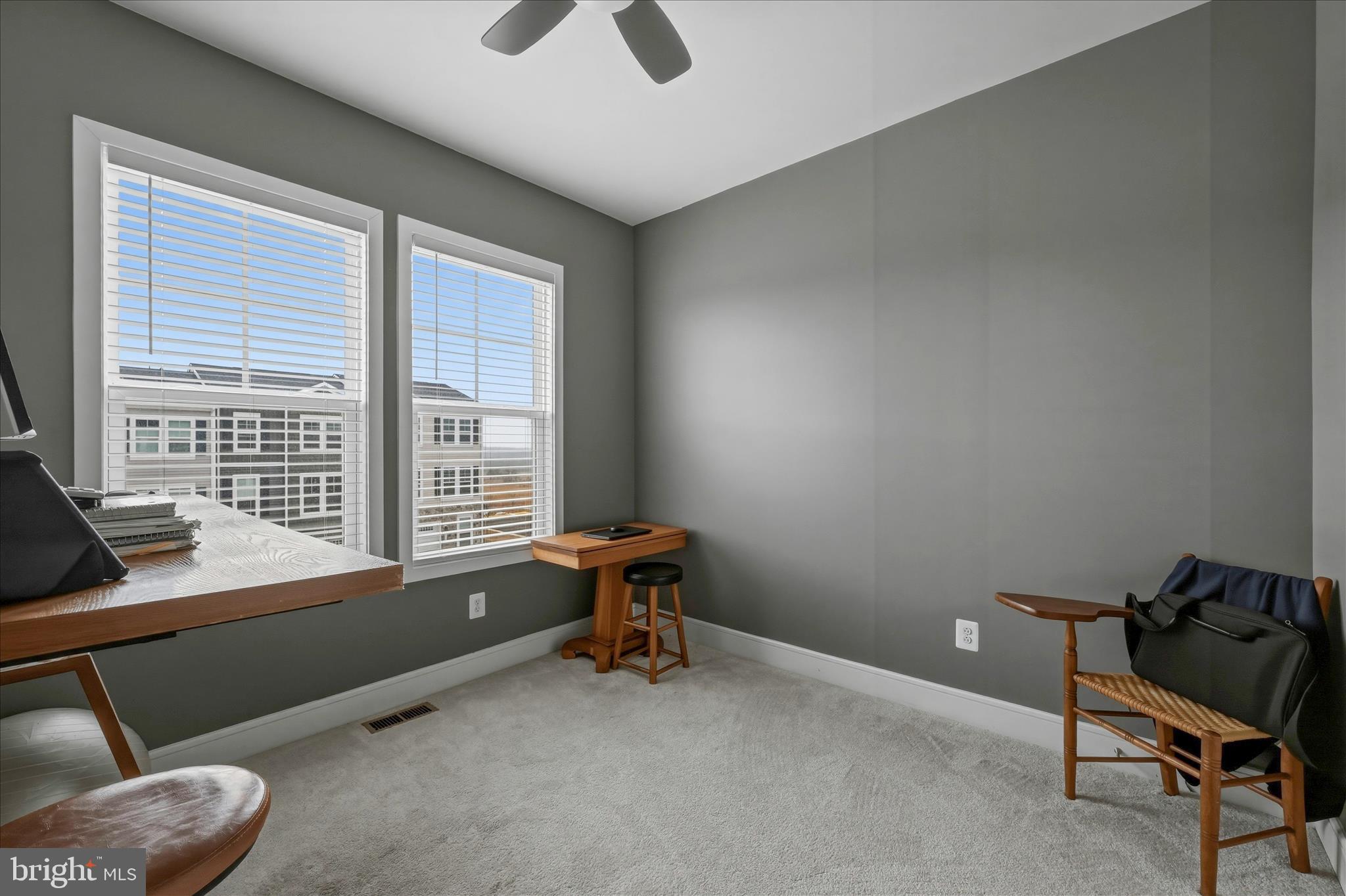 LAKE FREDERICK - Residential