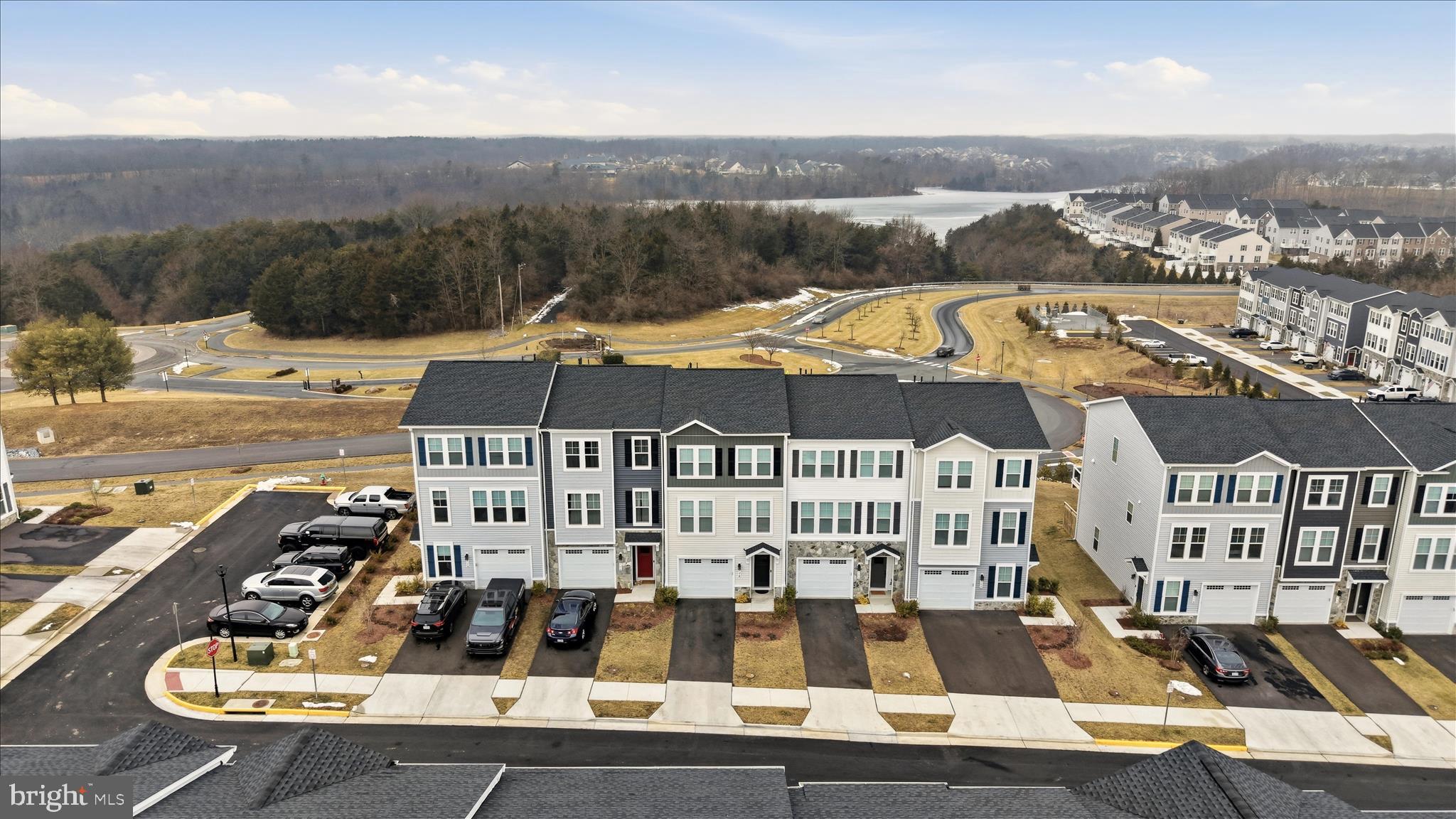 LAKE FREDERICK - Residential