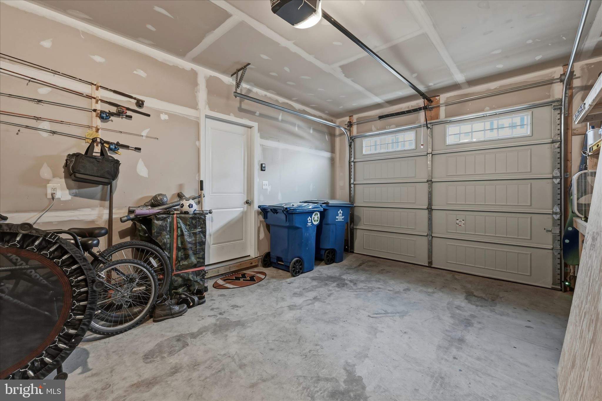 LAKE FREDERICK - Residential