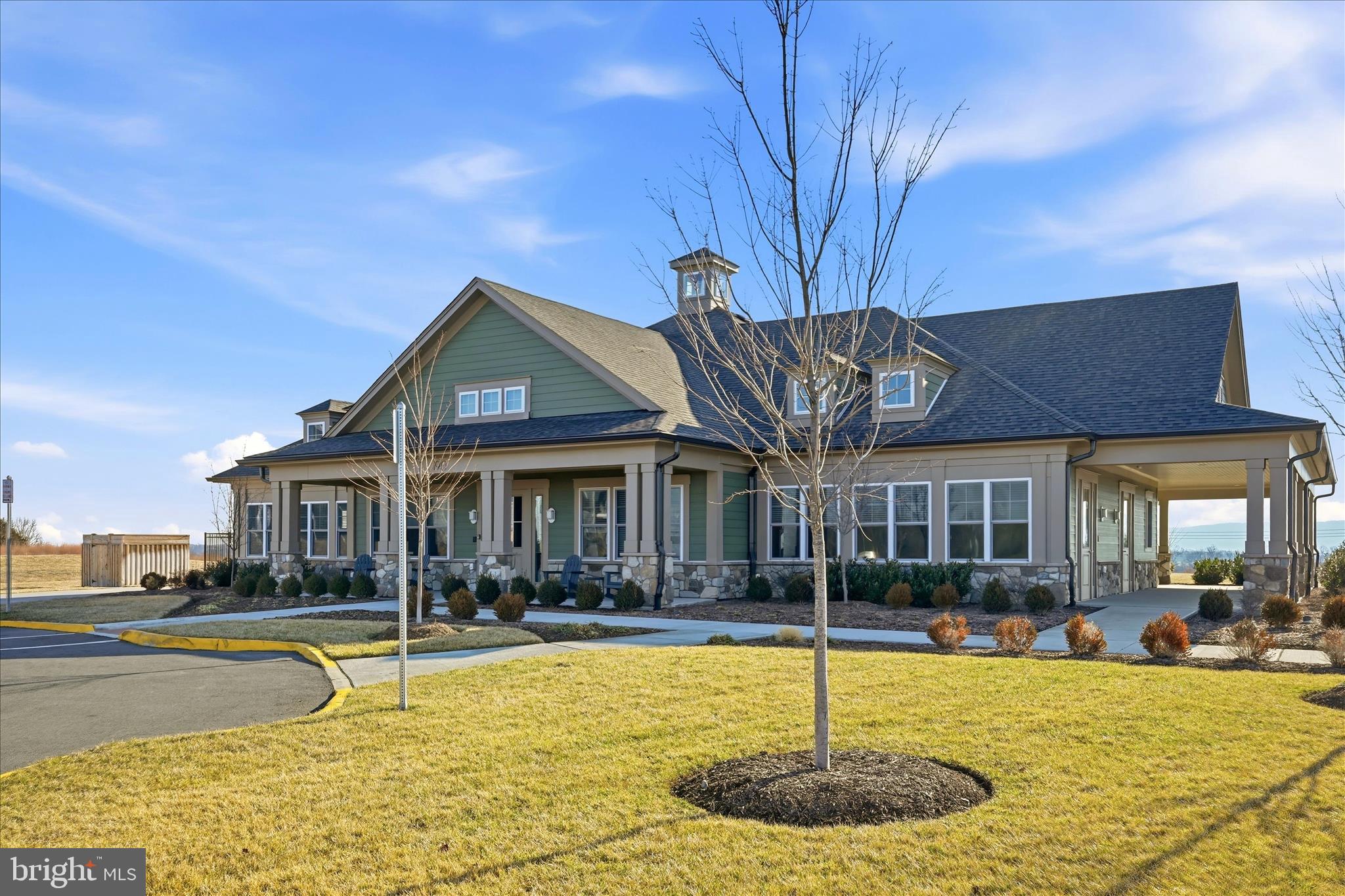 LAKE FREDERICK - Residential