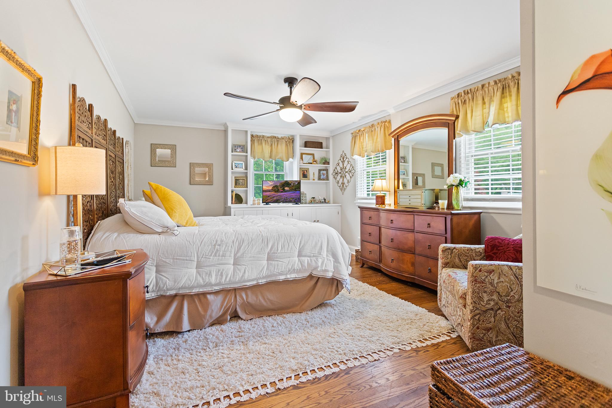 NEWTOWN SQ - Residential