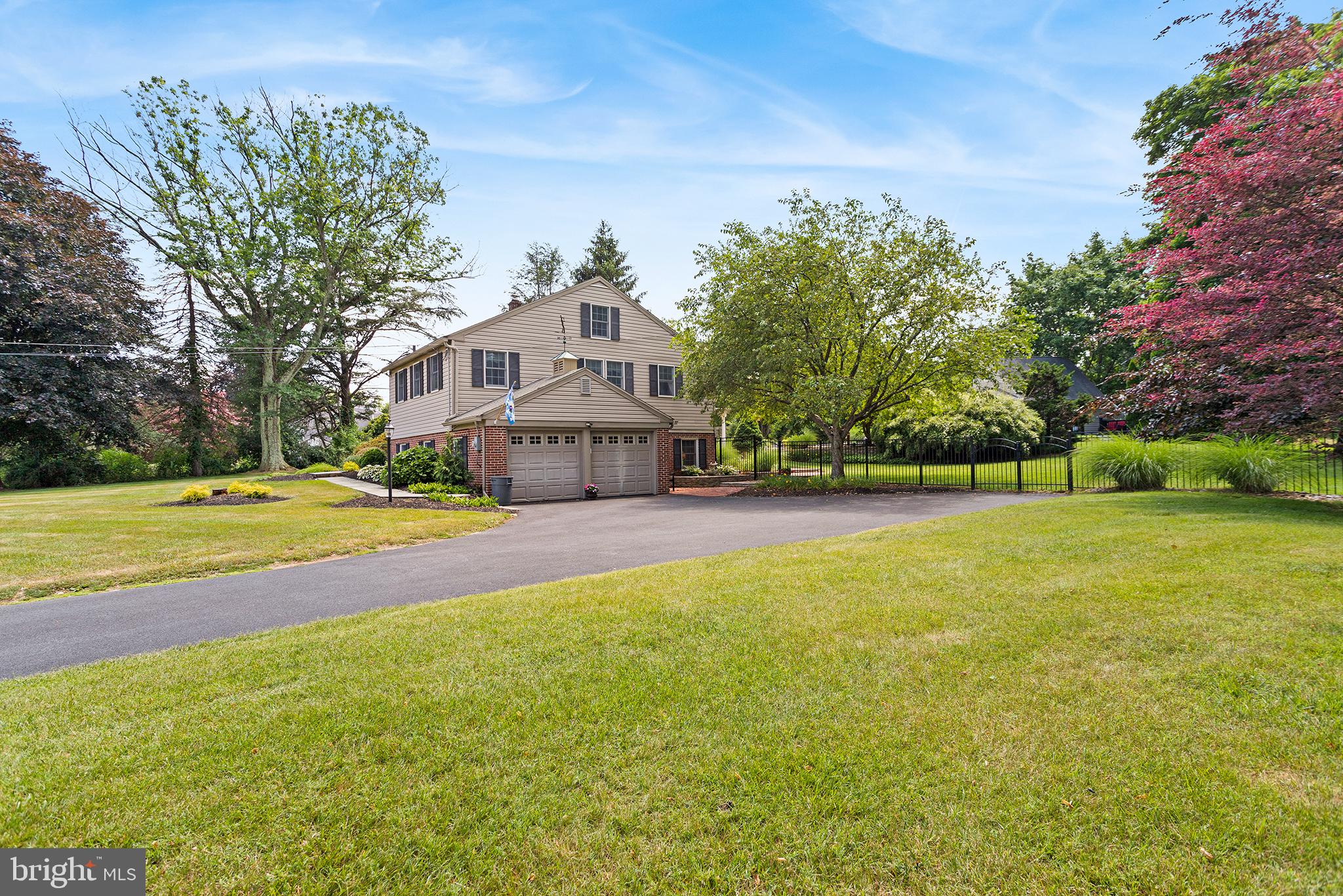 NEWTOWN SQ - Residential