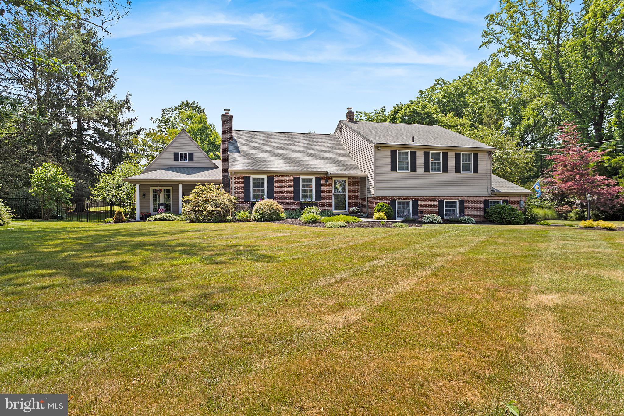 NEWTOWN SQ - Residential