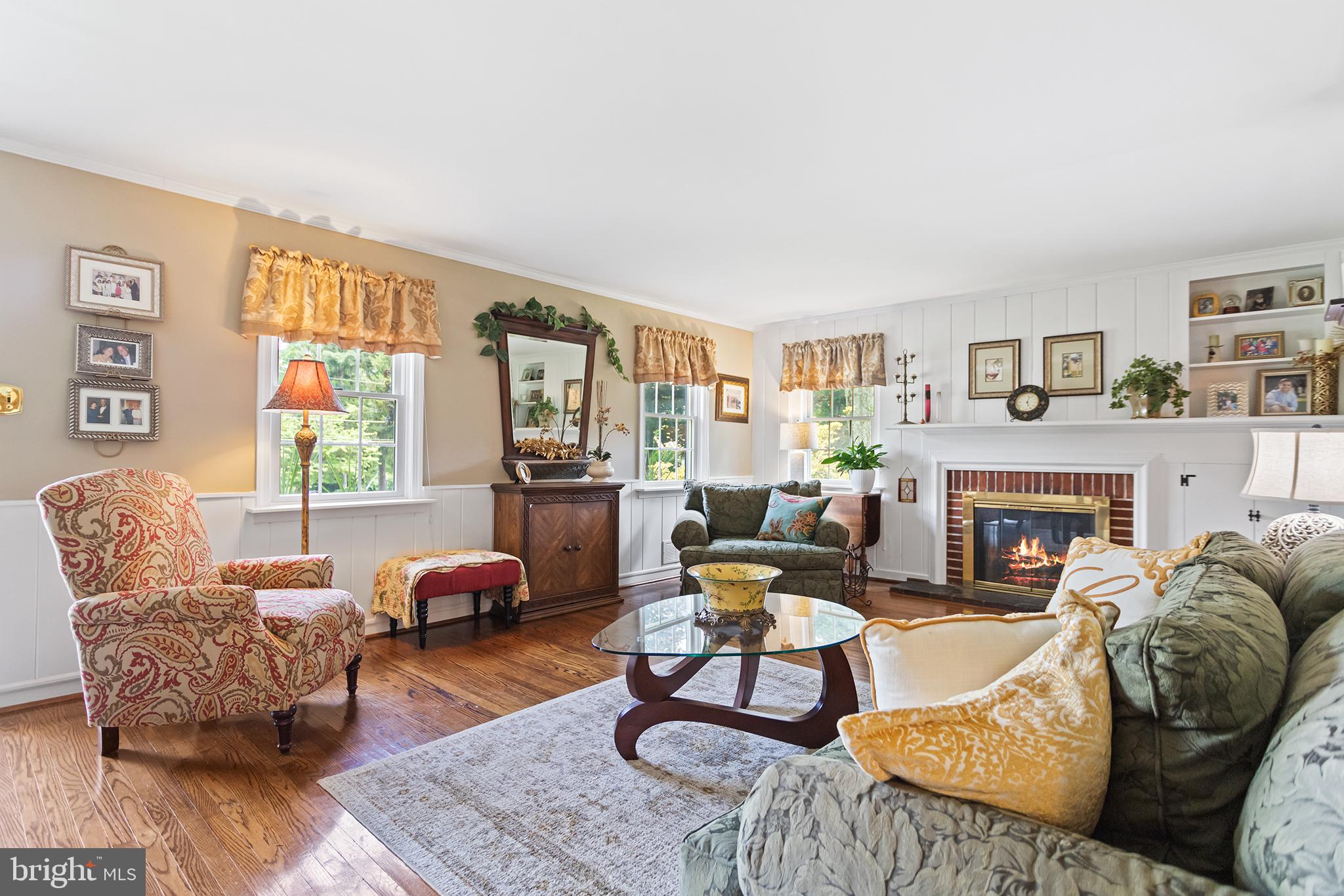 NEWTOWN SQ - Residential