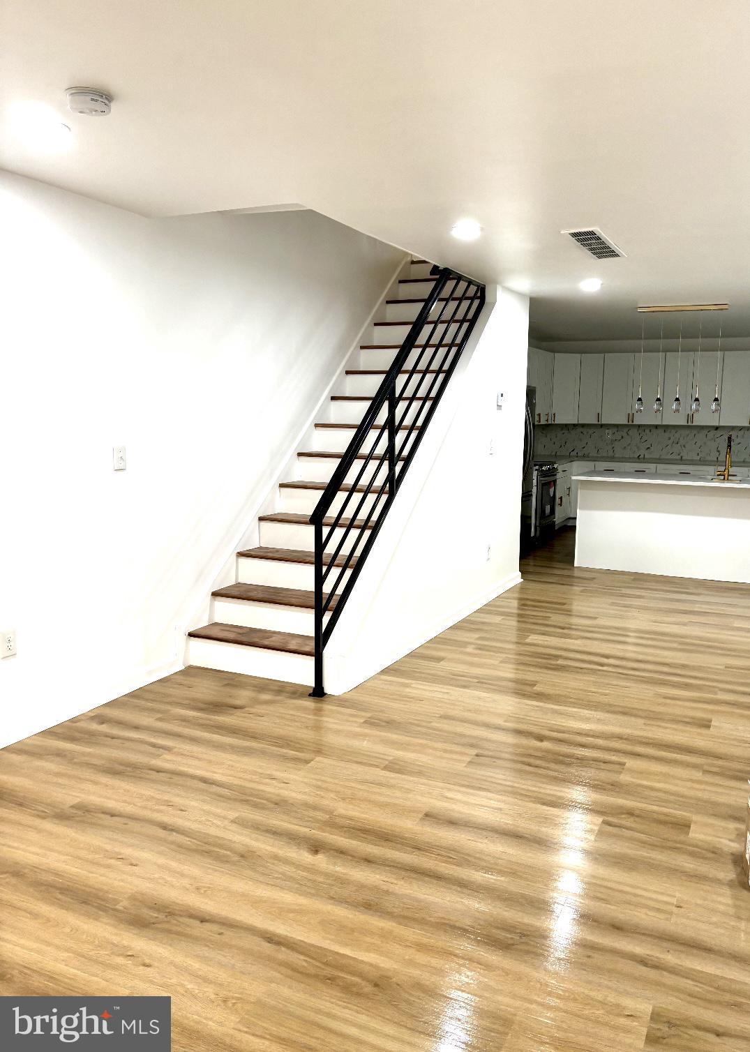 580 BATH STREET