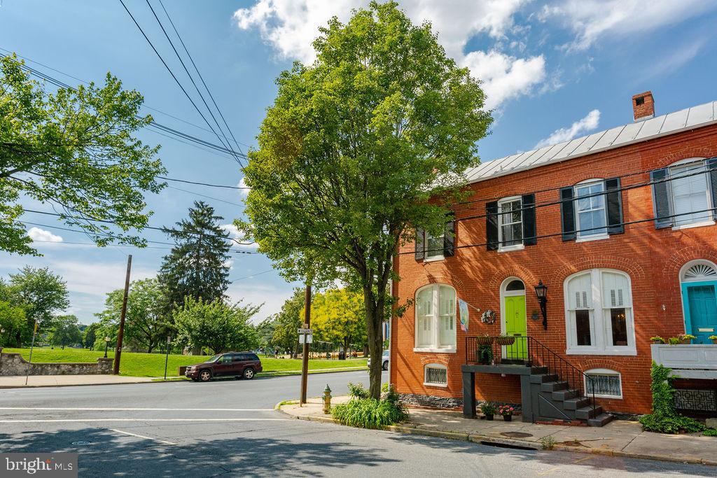 FREDERICK HISTORIC DISTRICT - Residential