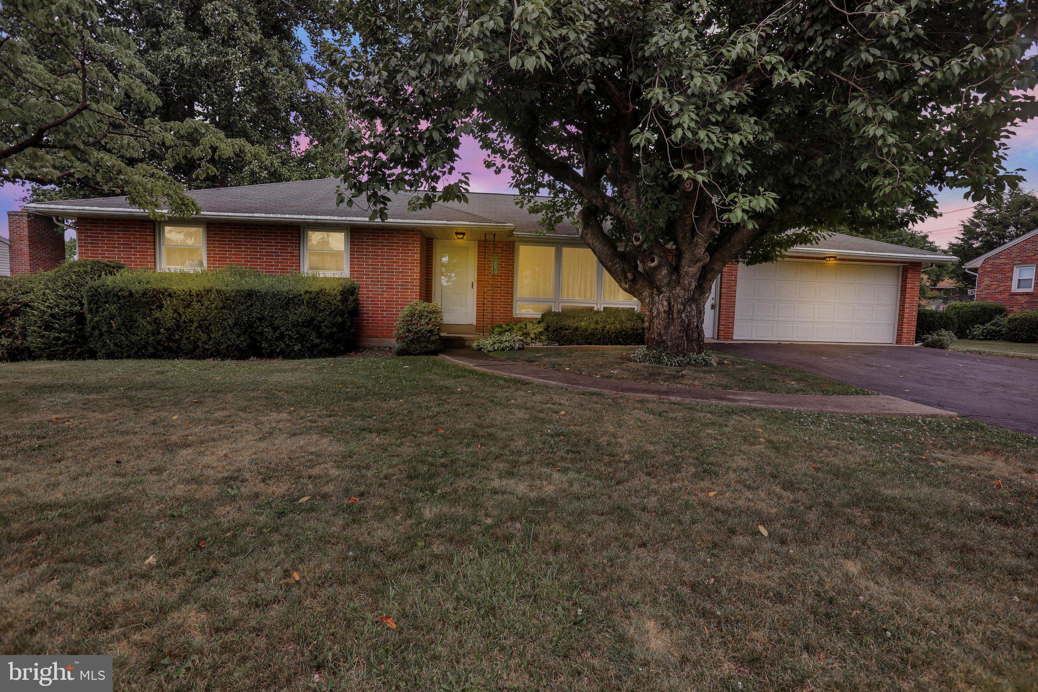 620 S 14TH AVENUE
