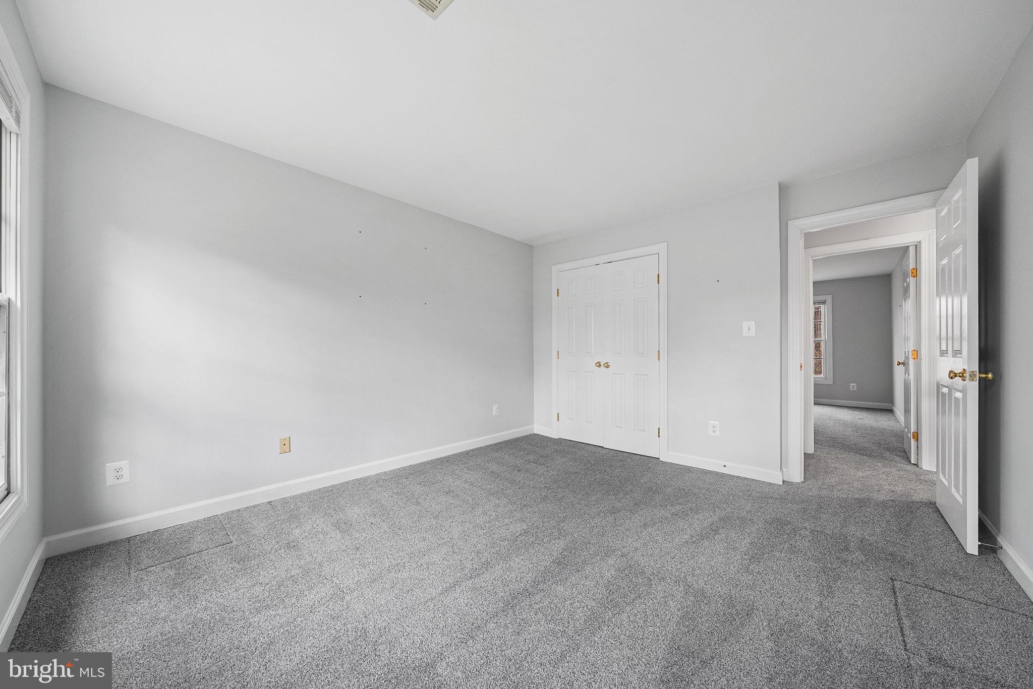 CROSSPOINTE - Residential