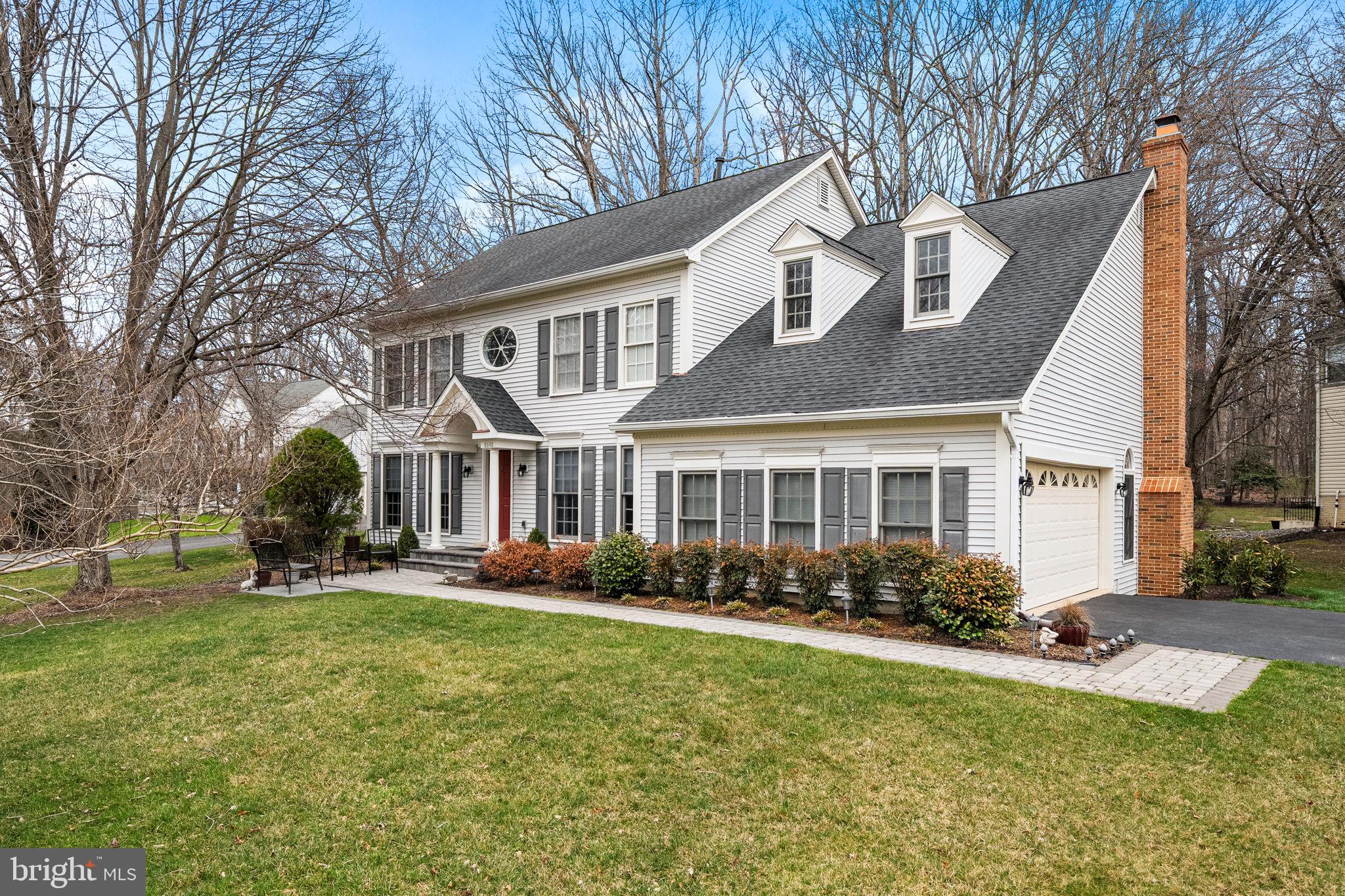 8648 CHASE GLEN CIRCLE