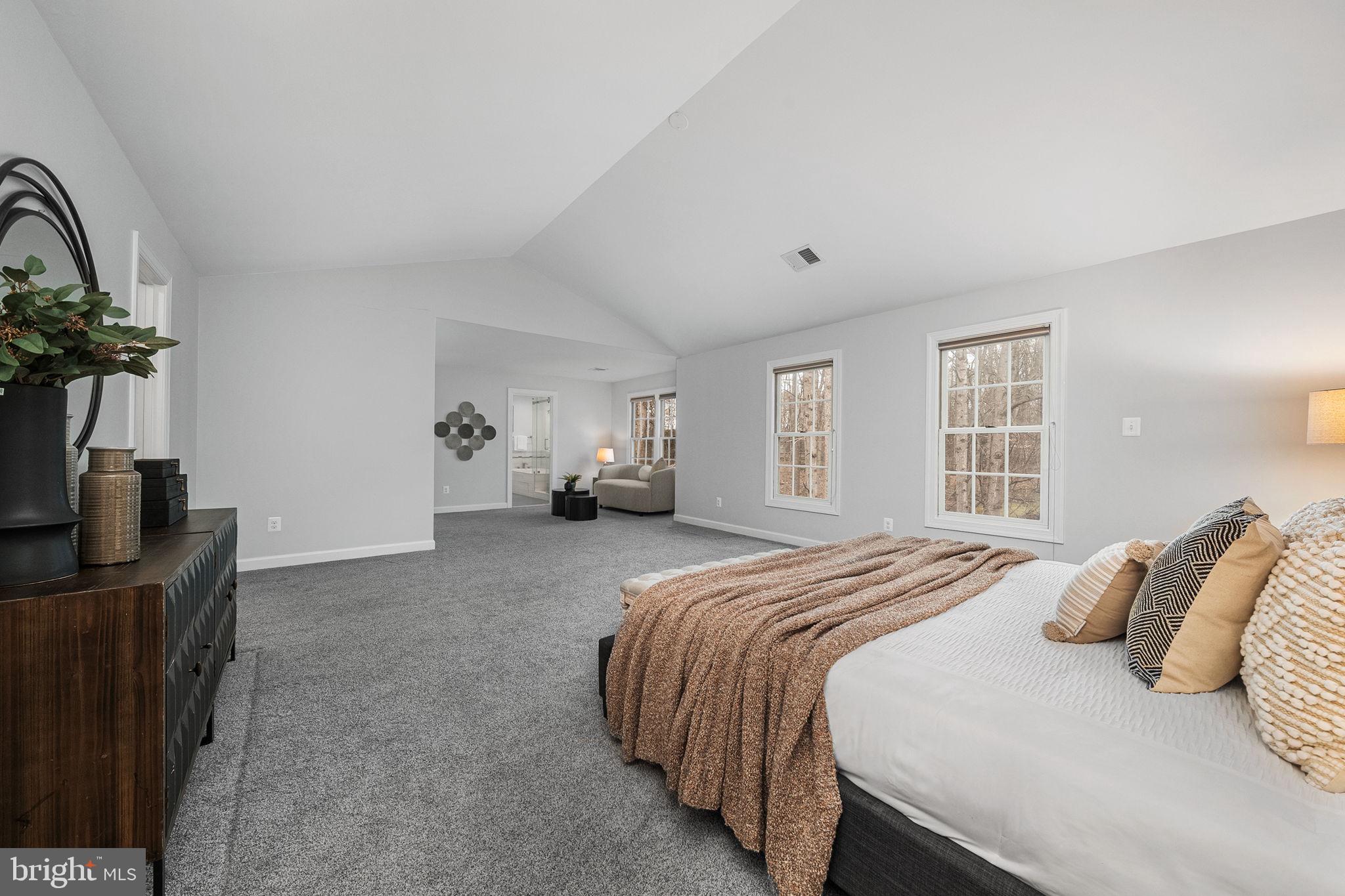 CROSSPOINTE - Residential