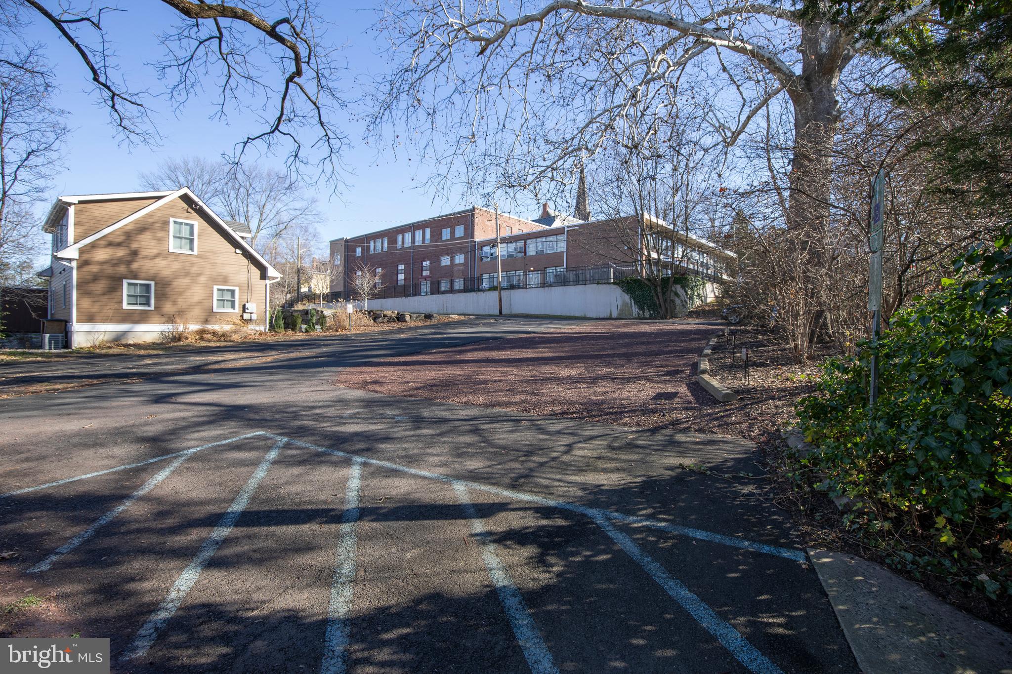 DOYLESTOWN BORO - Residential