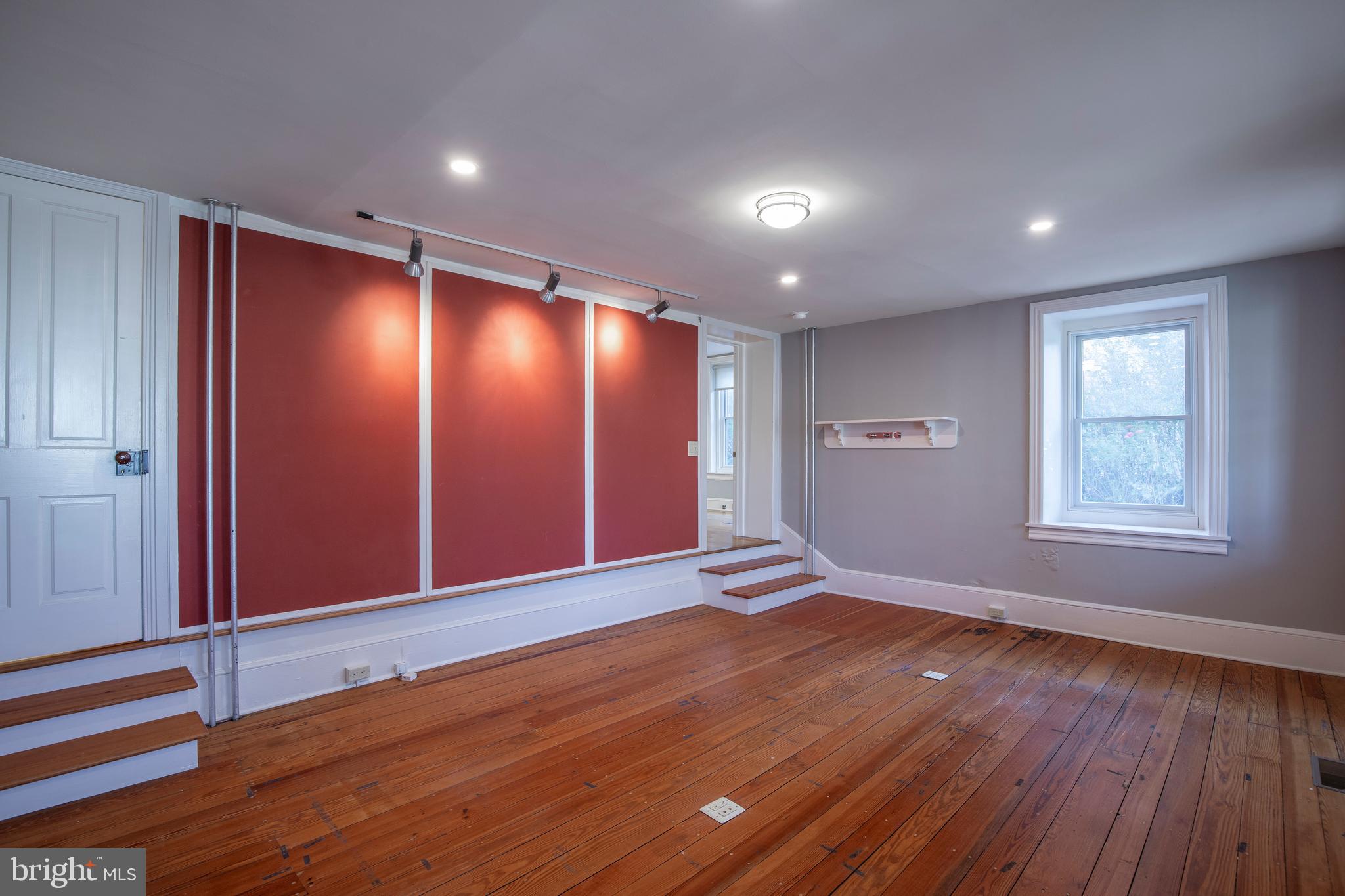 DOYLESTOWN BORO - Residential