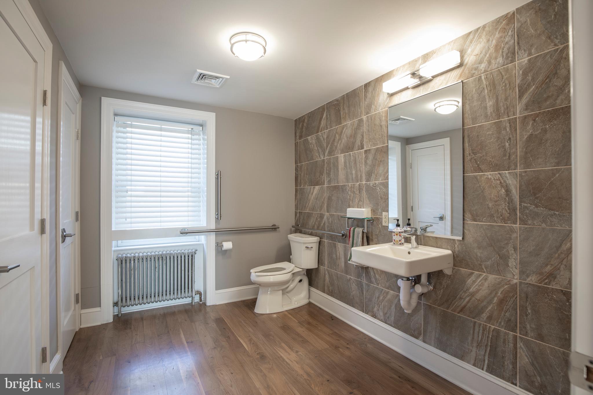 DOYLESTOWN BORO - Residential