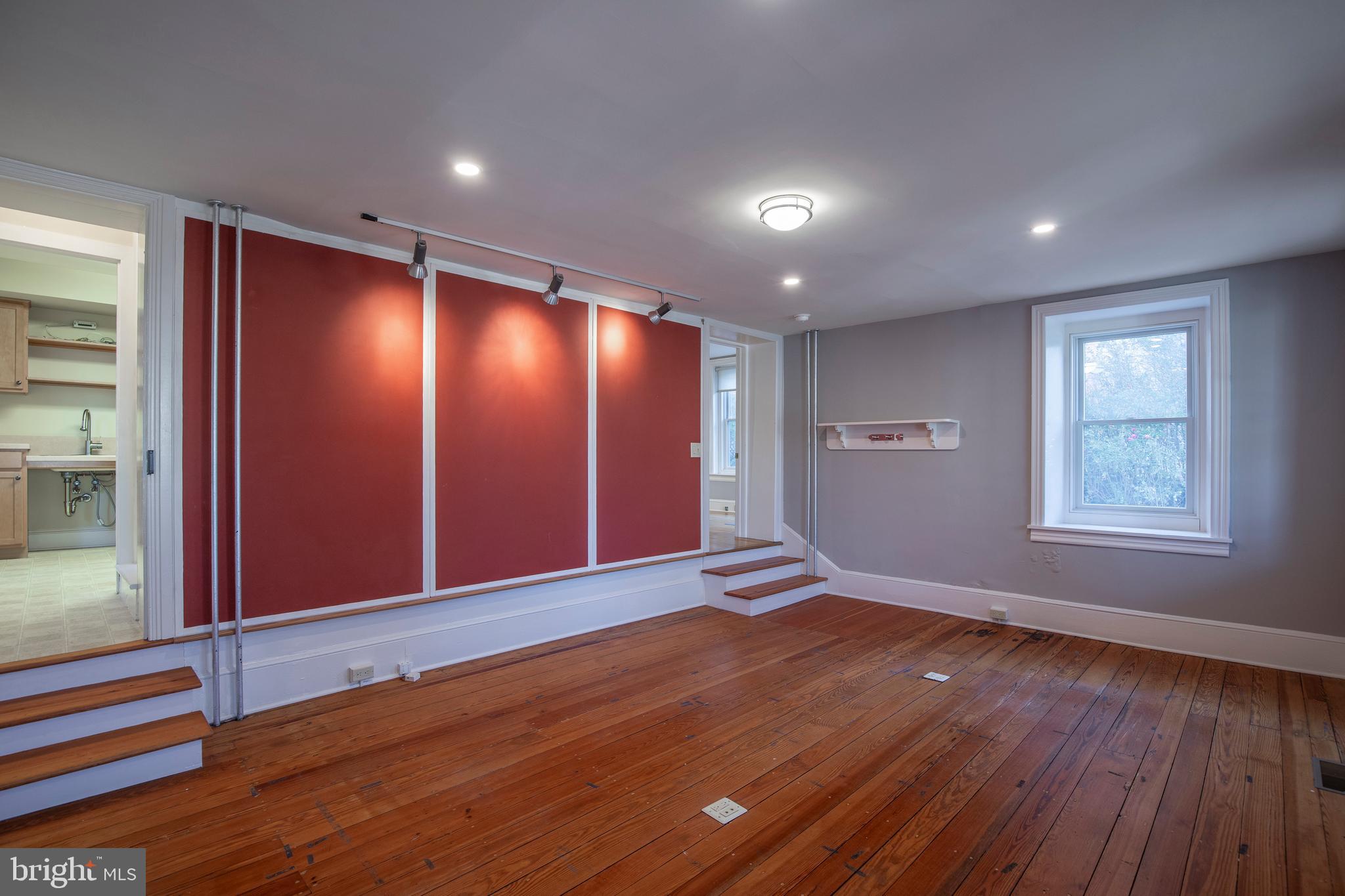 DOYLESTOWN BORO - Residential