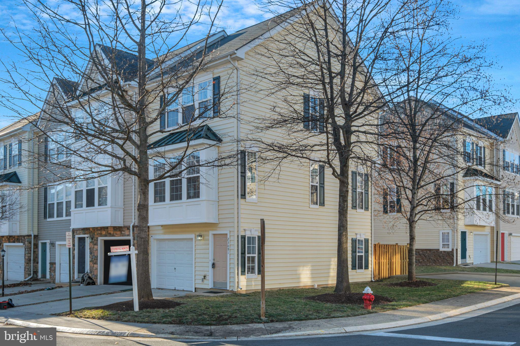 PARKSIDE AT DULLES - Residential
