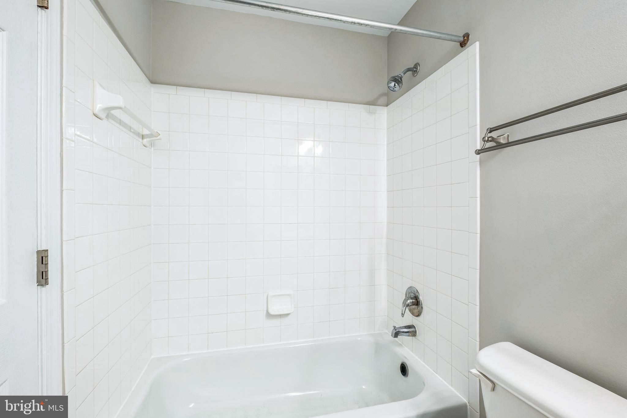 PARKSIDE AT DULLES - Residential