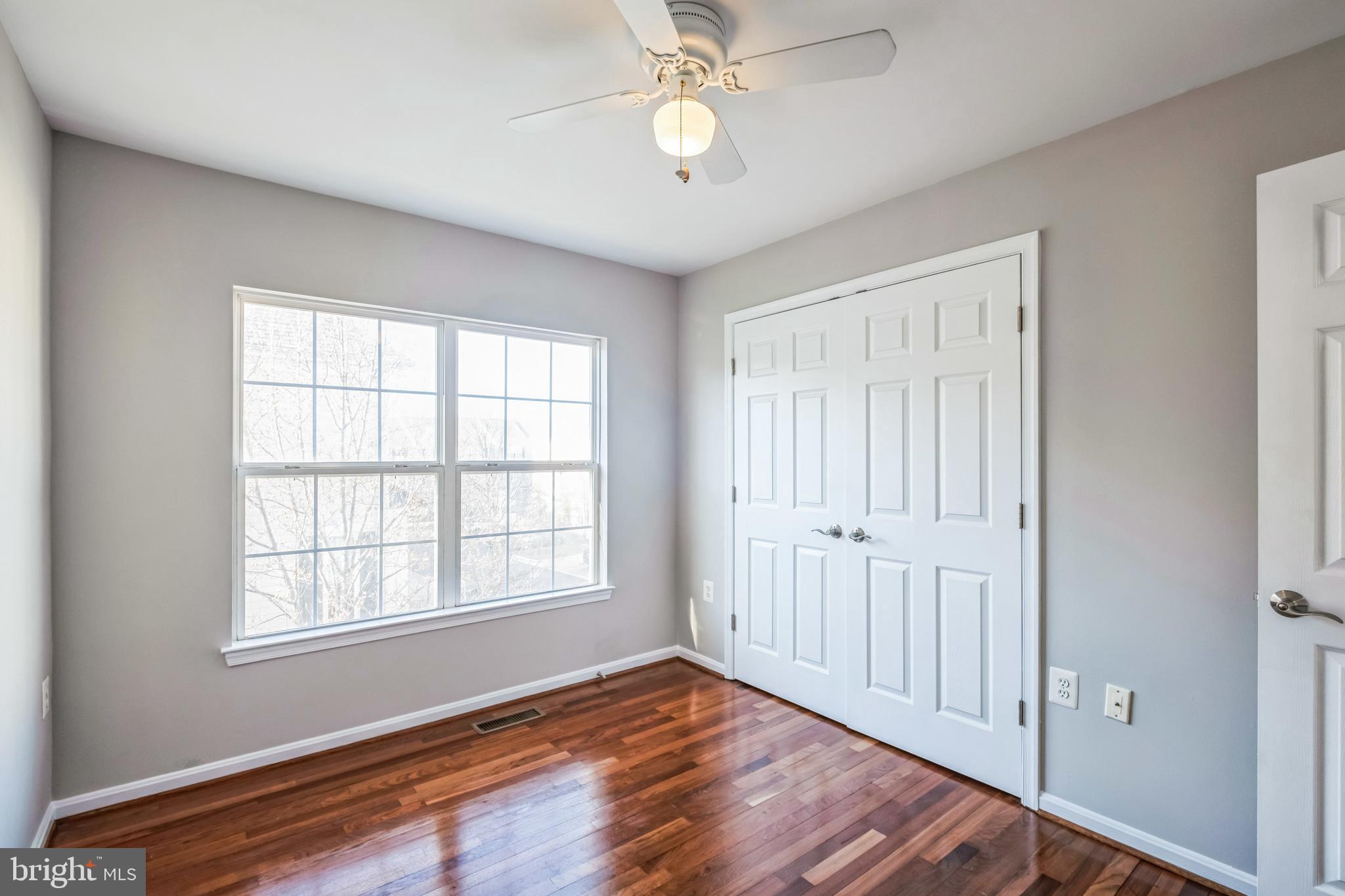 PARKSIDE AT DULLES - Residential