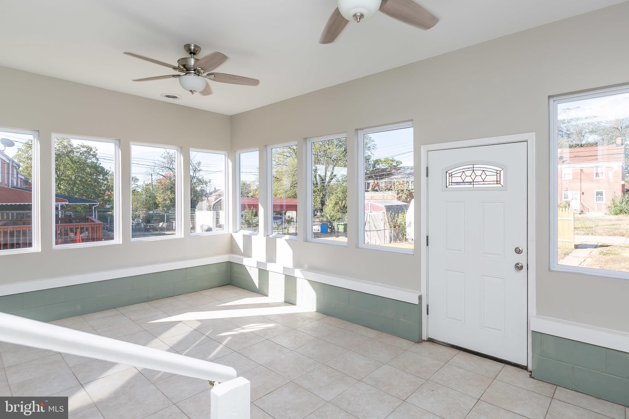 RAMBLEWOOD - Residential