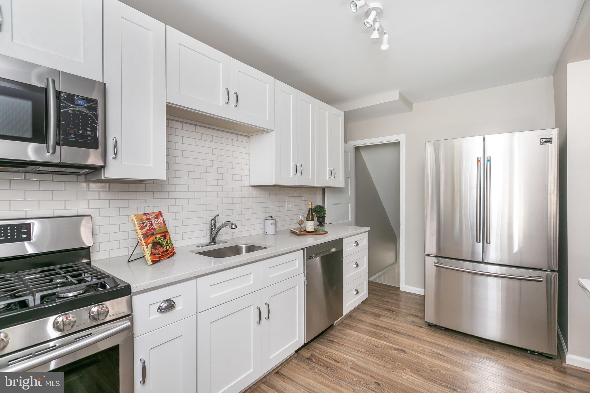 RAMBLEWOOD - Residential