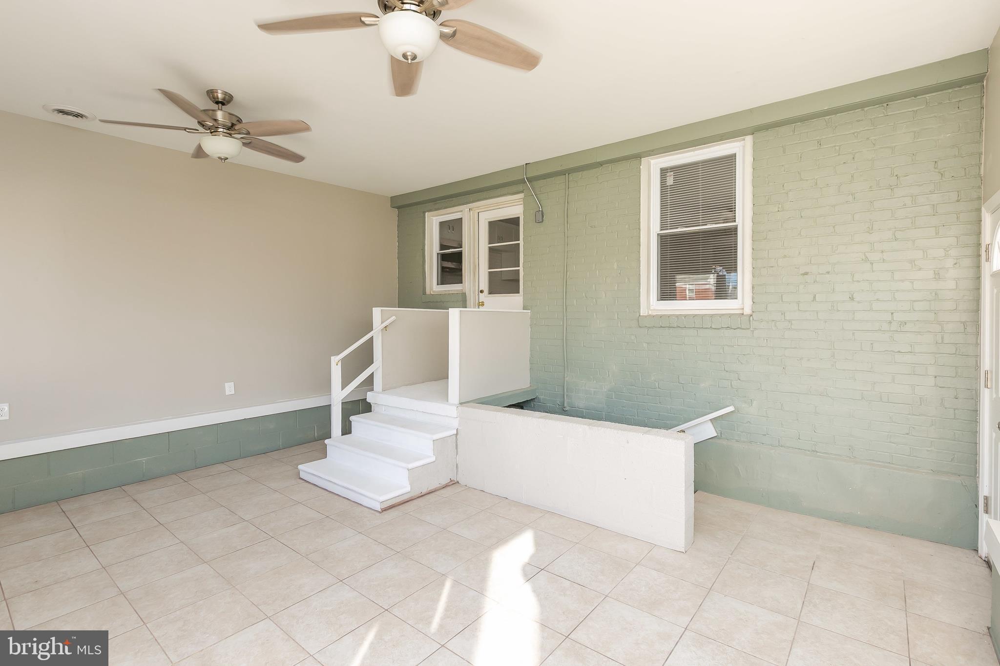 RAMBLEWOOD - Residential