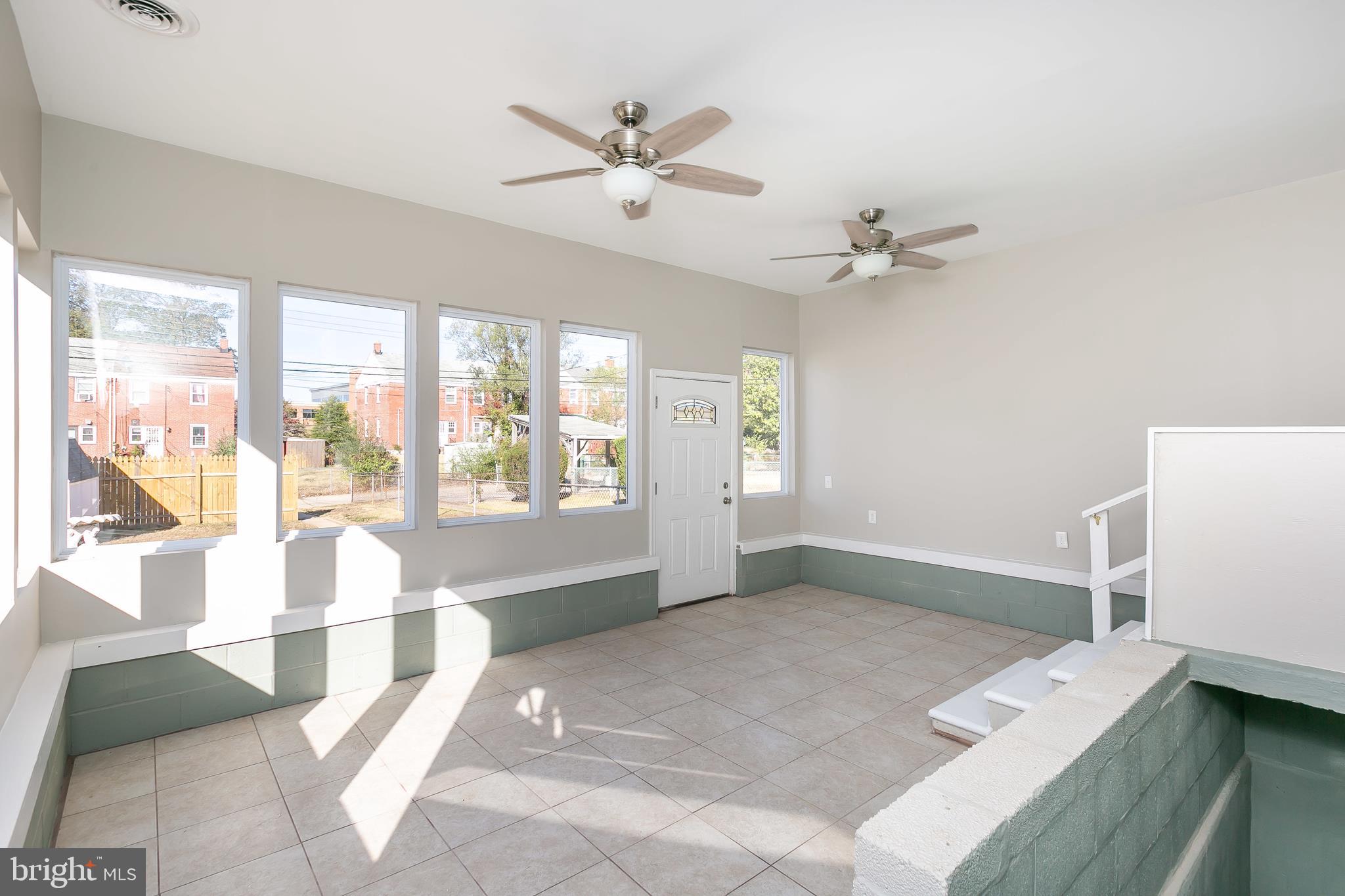 RAMBLEWOOD - Residential