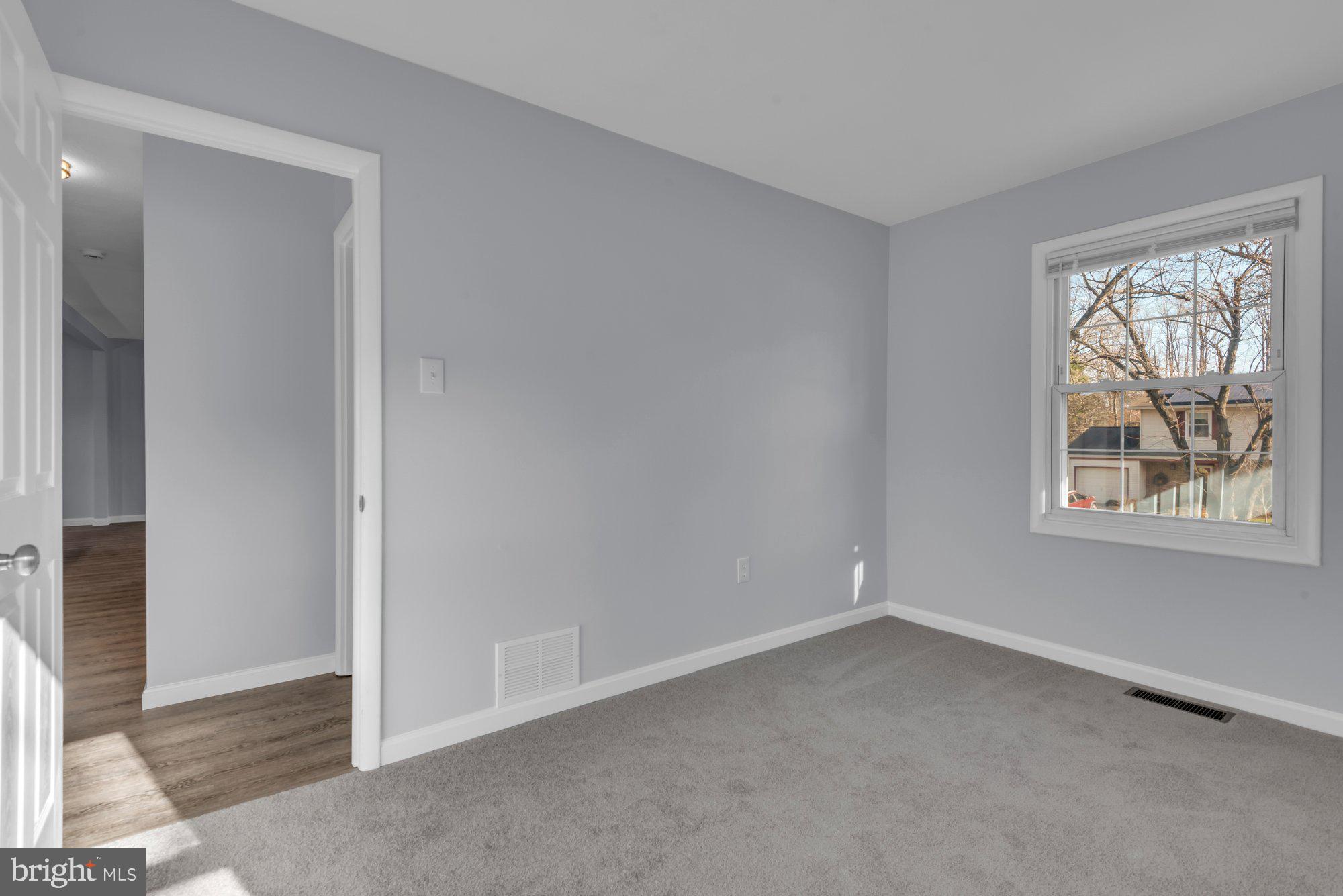 FOUR SEASONS ESTATES - Residential