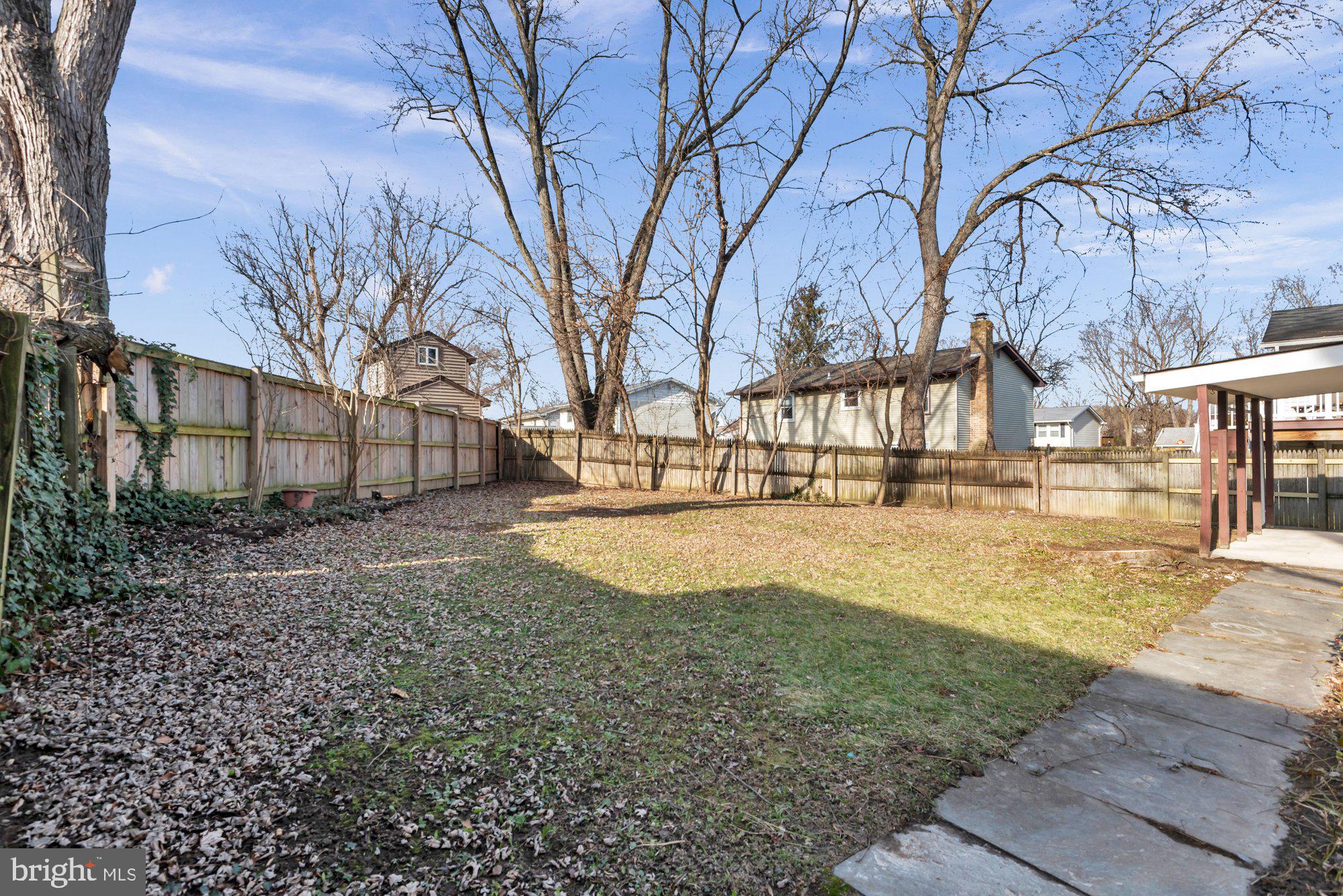 FOUR SEASONS ESTATES - Residential