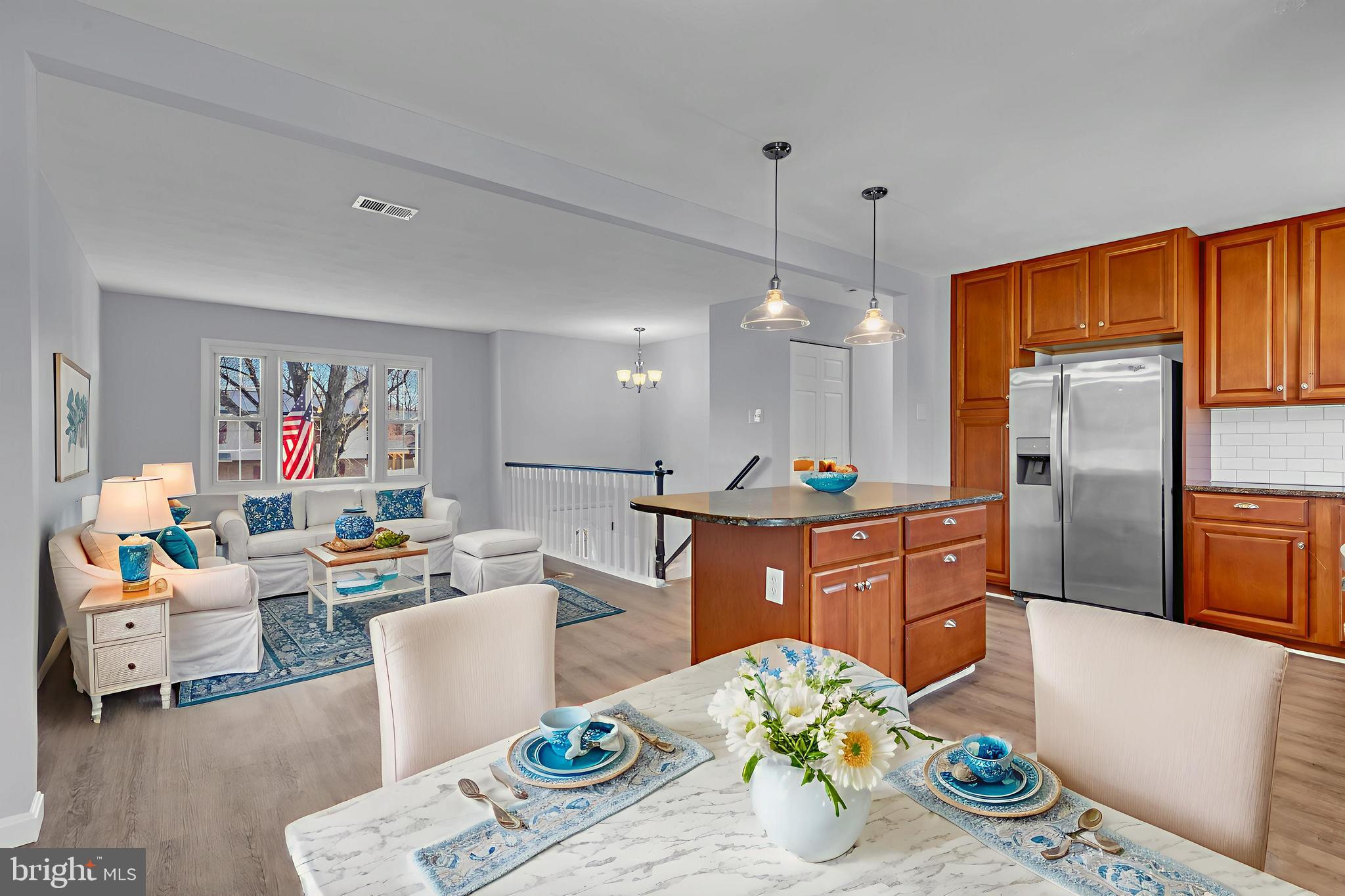 FOUR SEASONS ESTATES - Residential