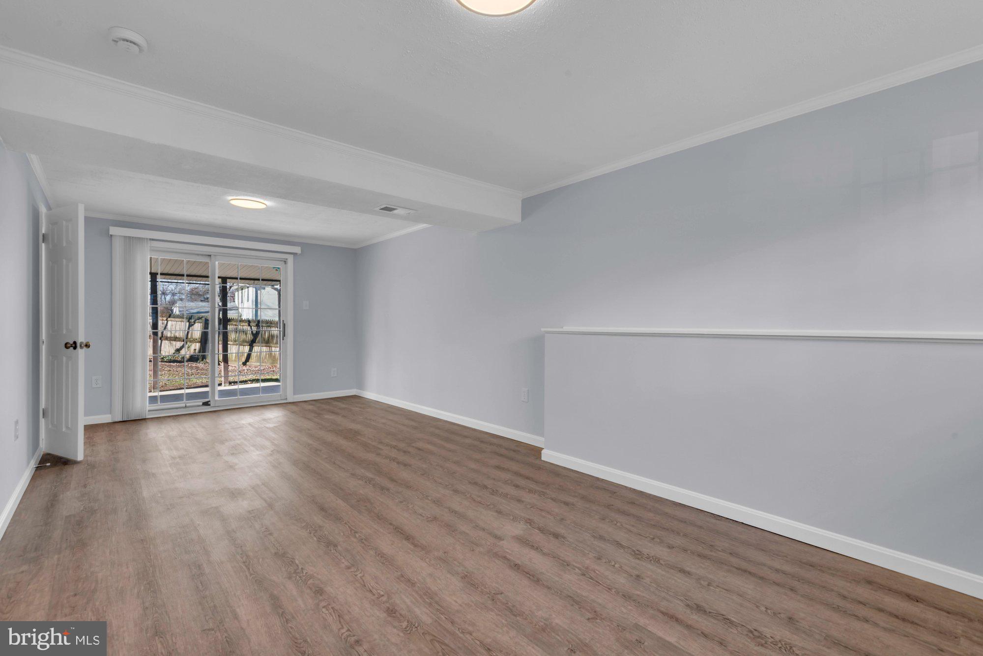 FOUR SEASONS ESTATES - Residential