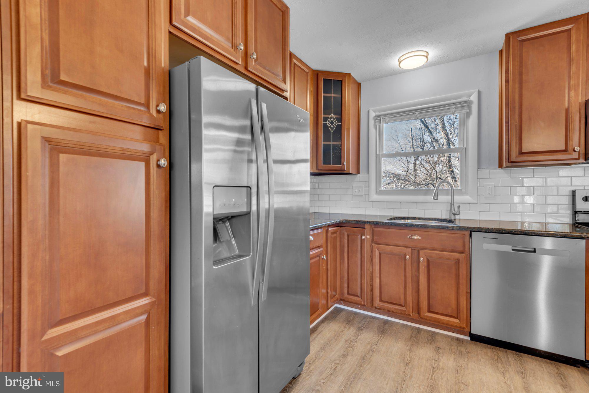 FOUR SEASONS ESTATES - Residential