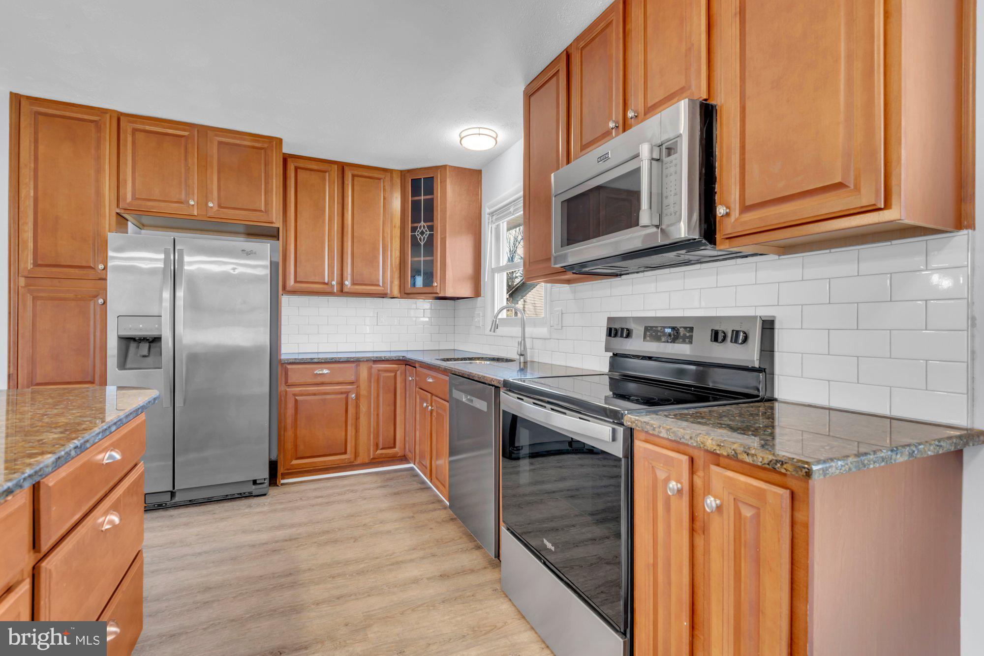 FOUR SEASONS ESTATES - Residential