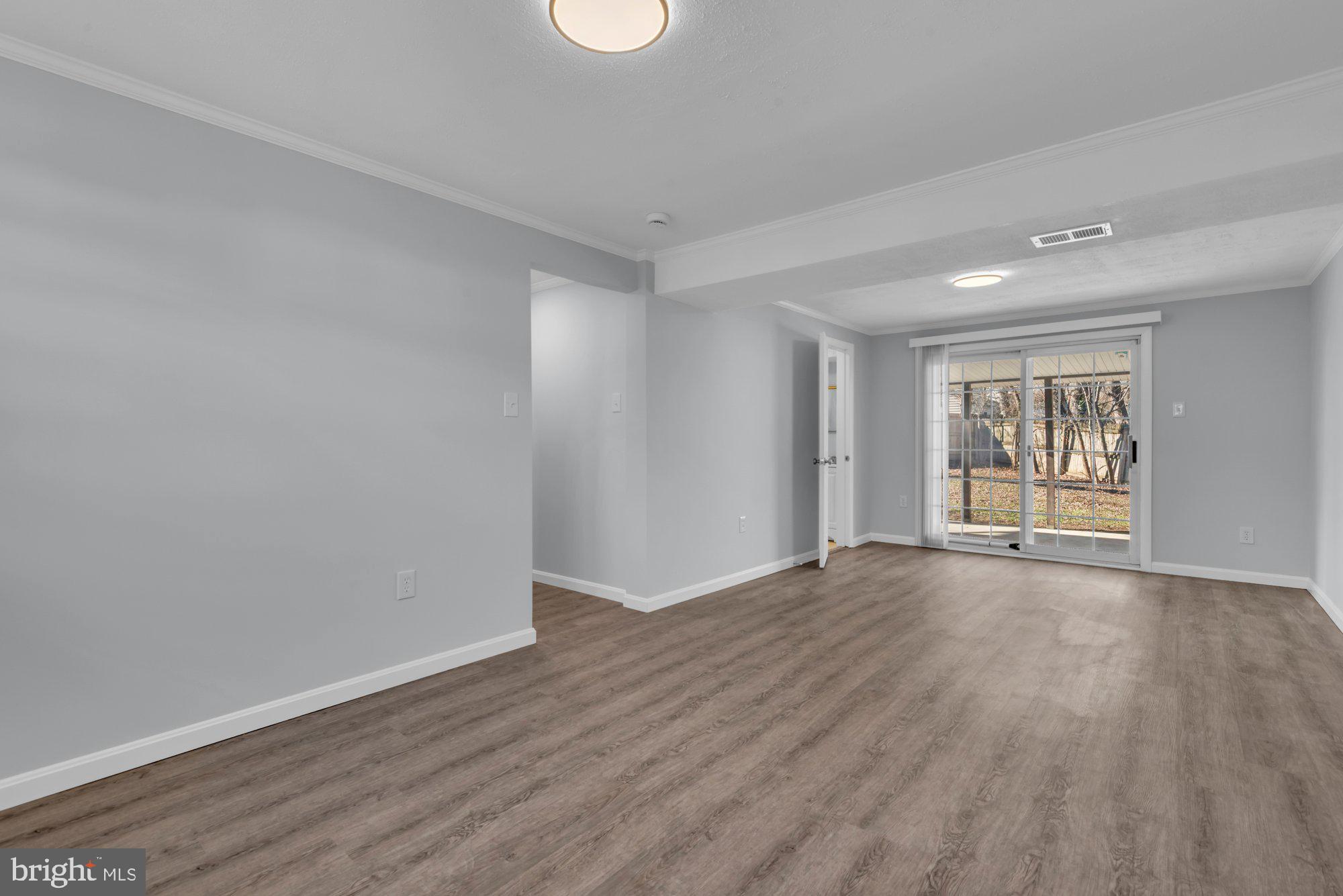 FOUR SEASONS ESTATES - Residential