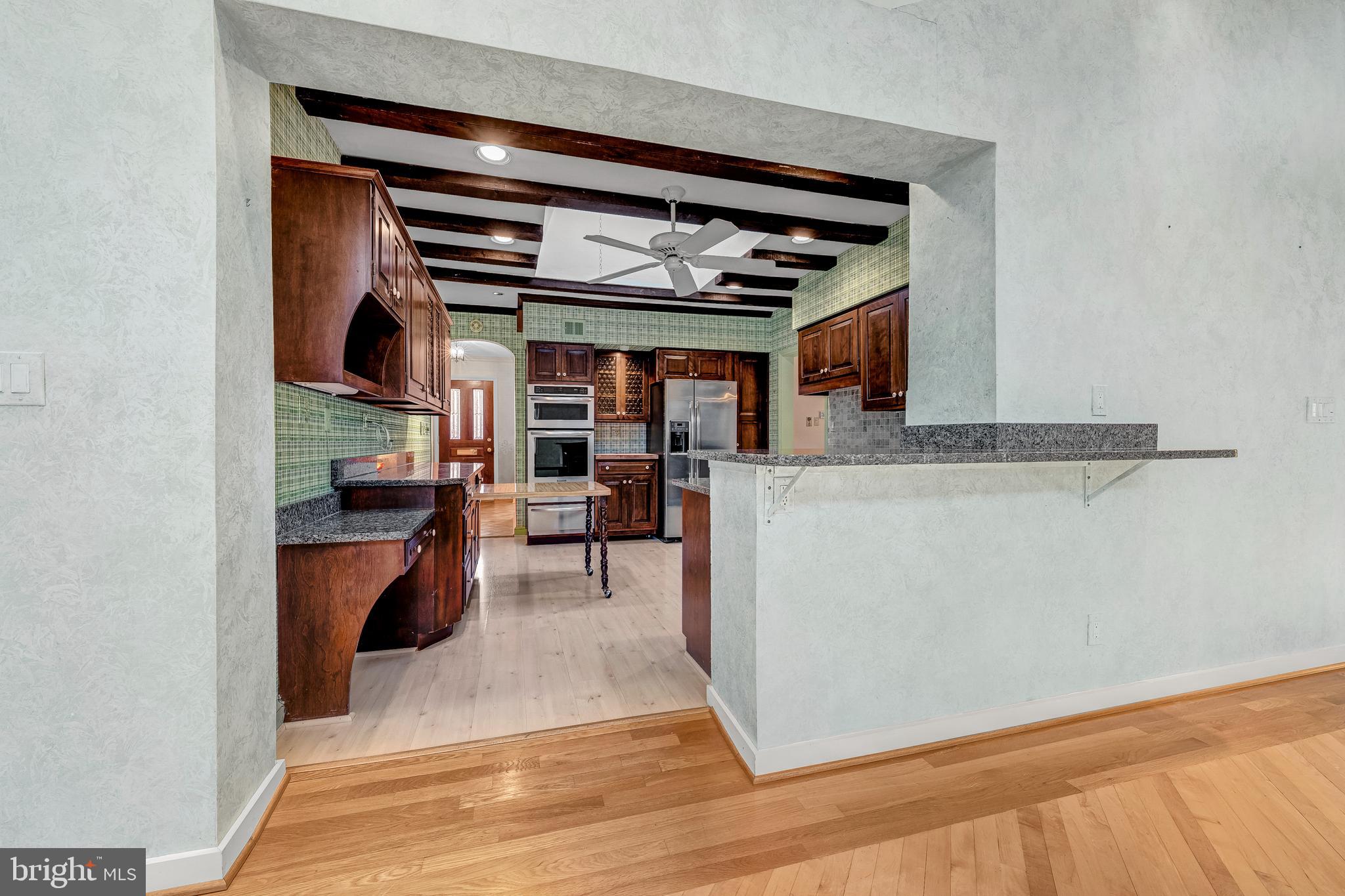 SHIRLEY WOODS - Residential