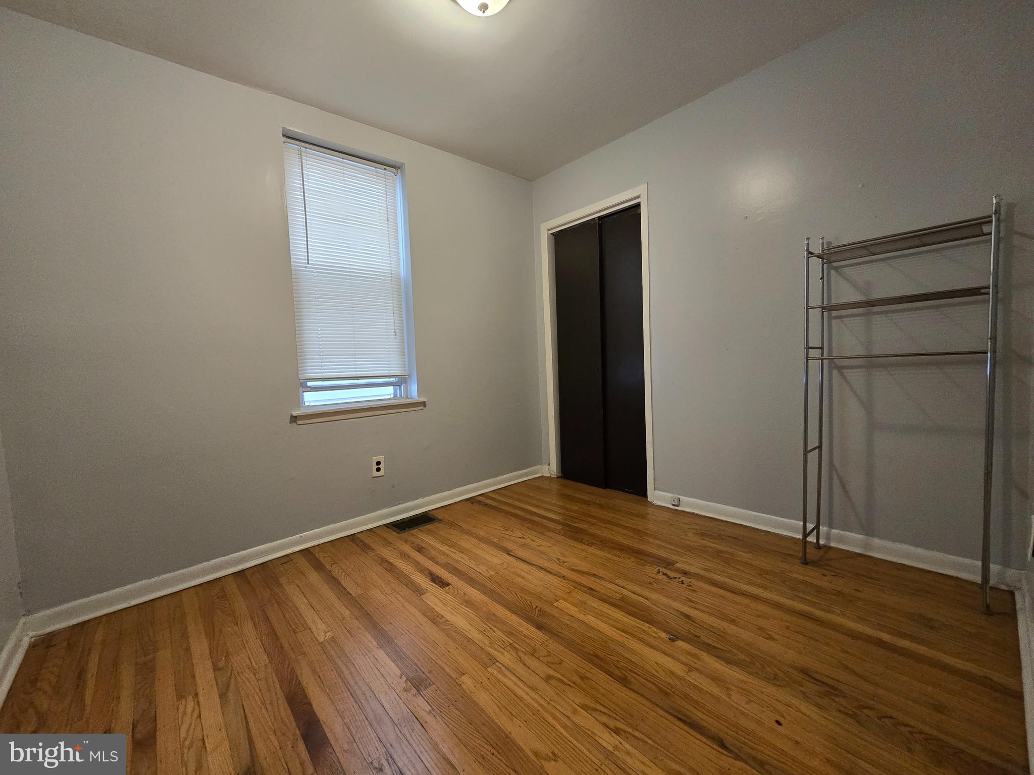 MANTUA - Residential Lease