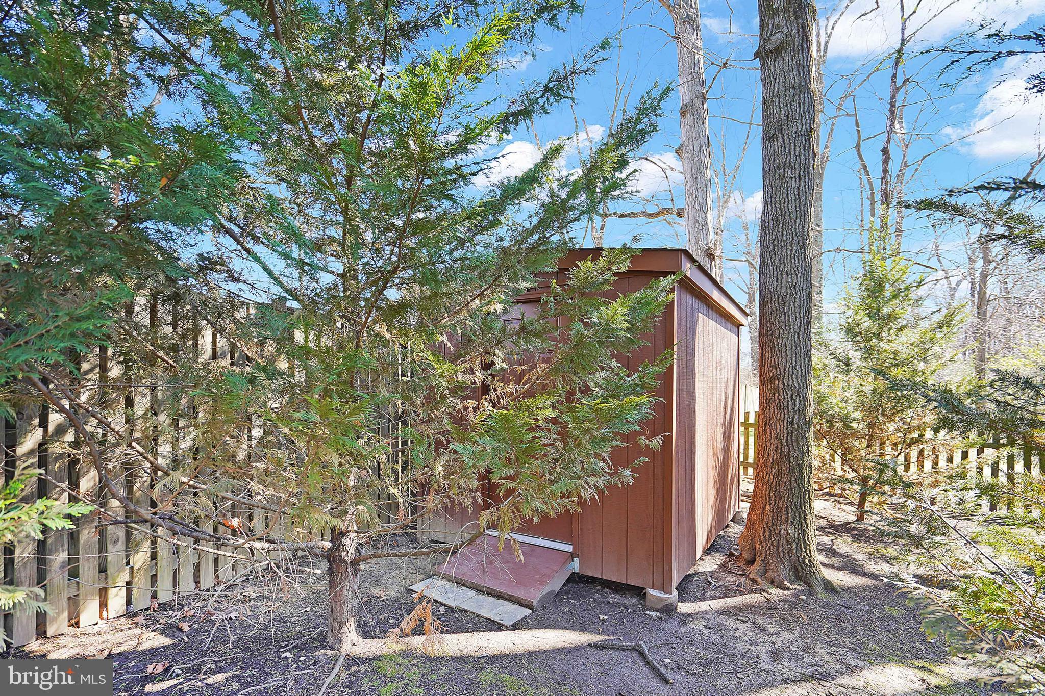 HUNTER ESTATES - Residential