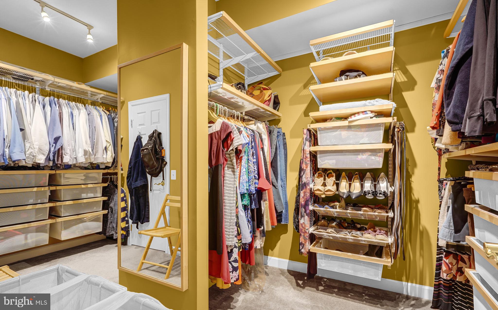 HUNTER ESTATES - Residential