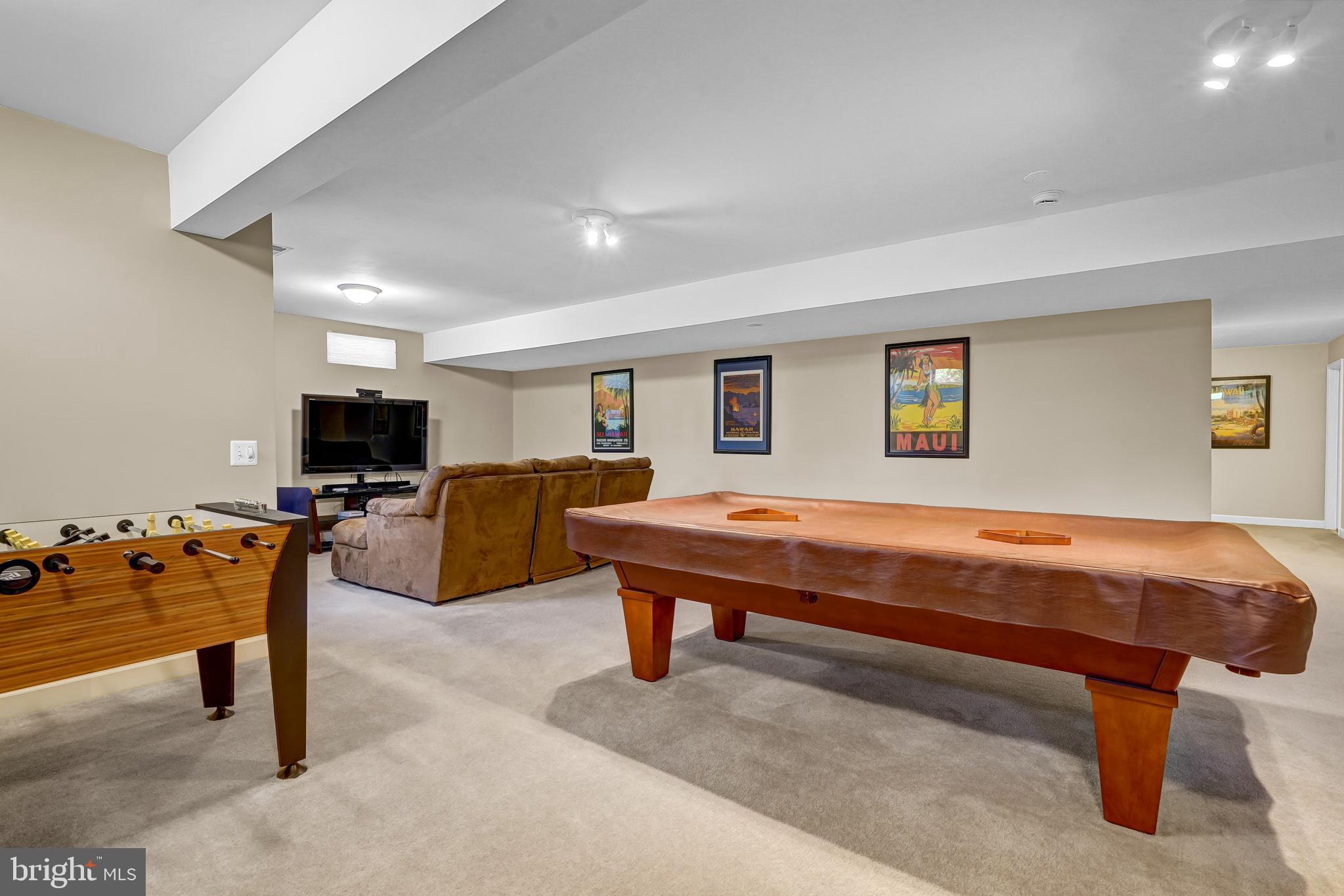 HUNTER ESTATES - Residential