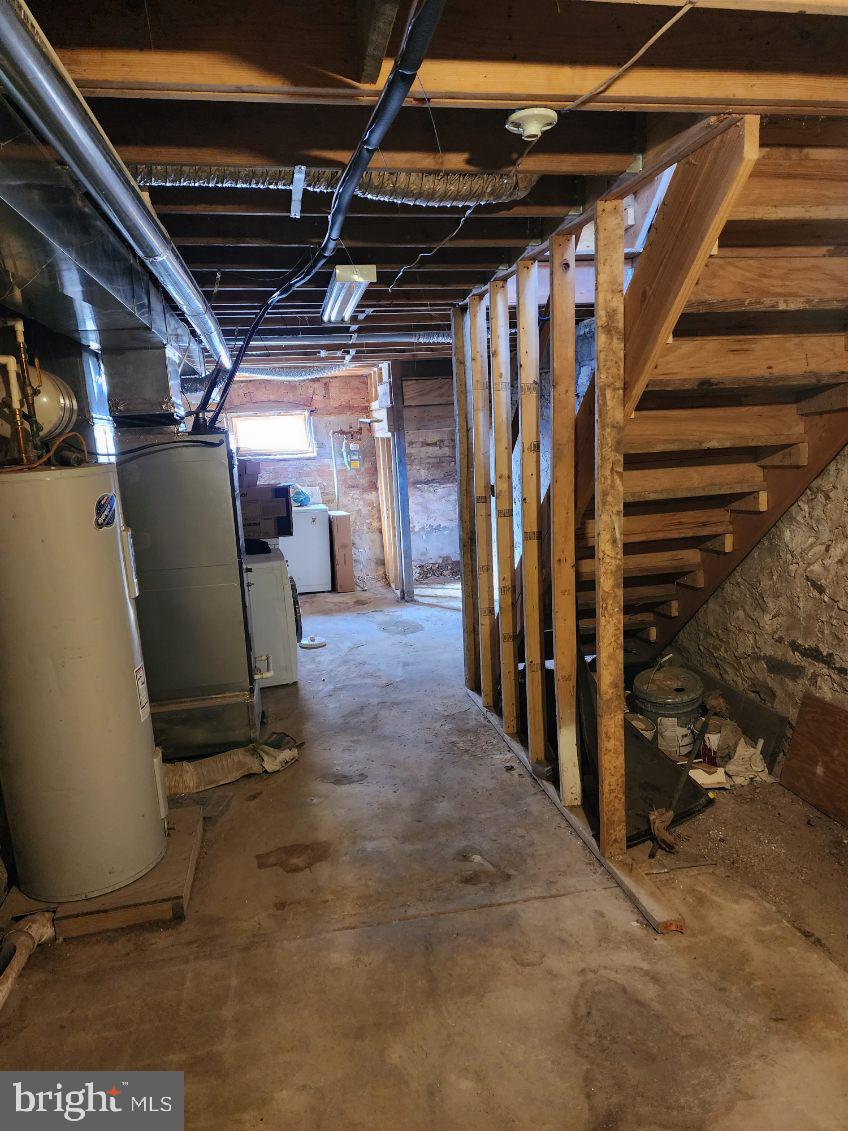 EAST BALTIMORE MIDWAY - Residential