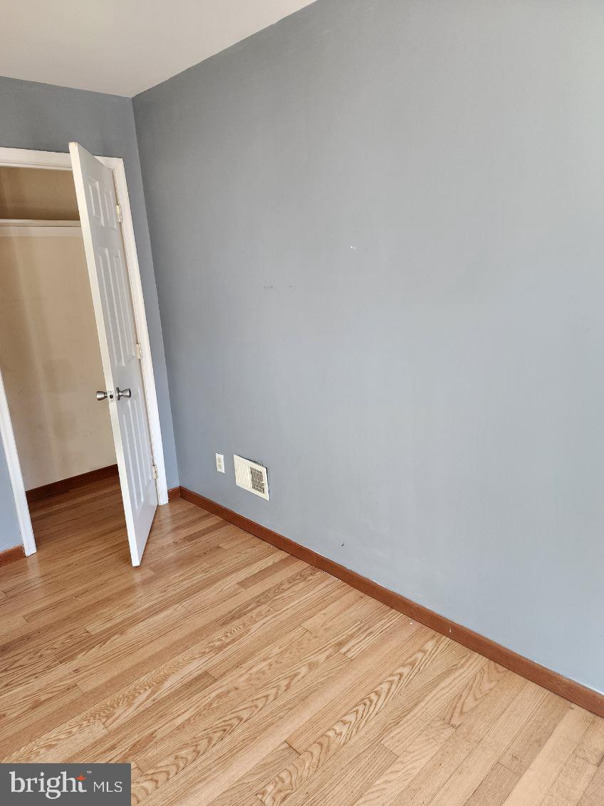 EAST BALTIMORE MIDWAY - Residential