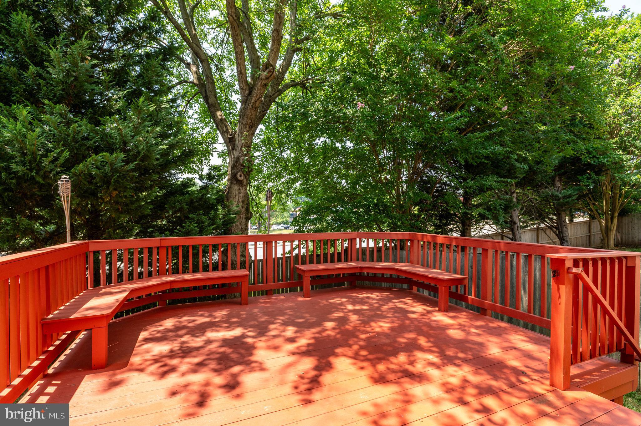 AYRLAWN - Residential