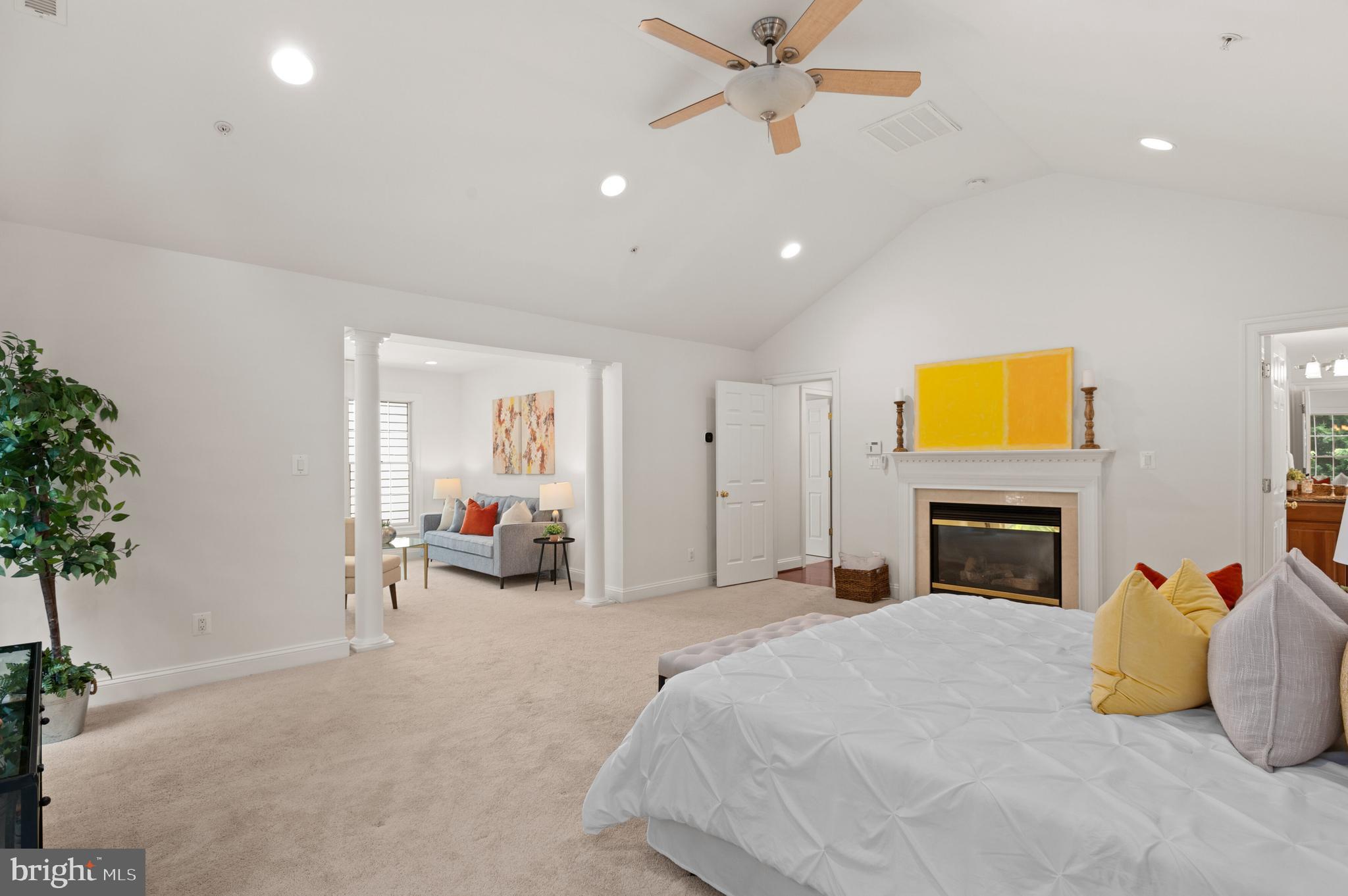 AYRLAWN - Residential