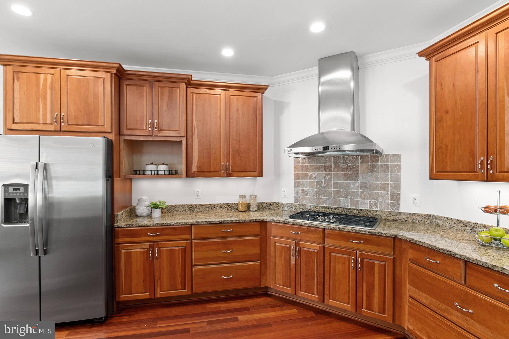 AYRLAWN - Residential