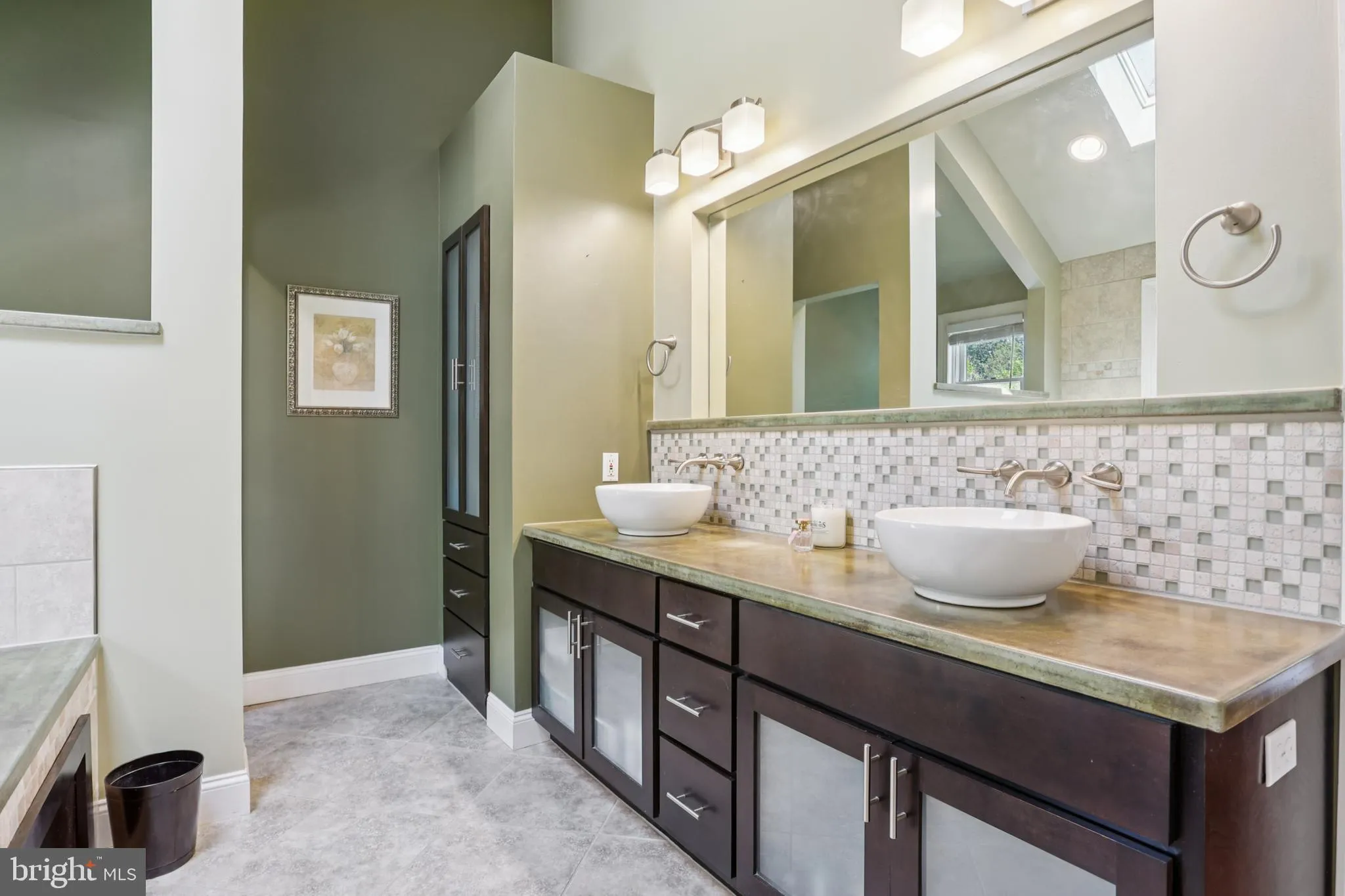 Orefield, Pennsylvania 18069, United States, 4 Bedrooms Bedrooms, ,3 BathroomsBathrooms,Residential,Contingent,187592