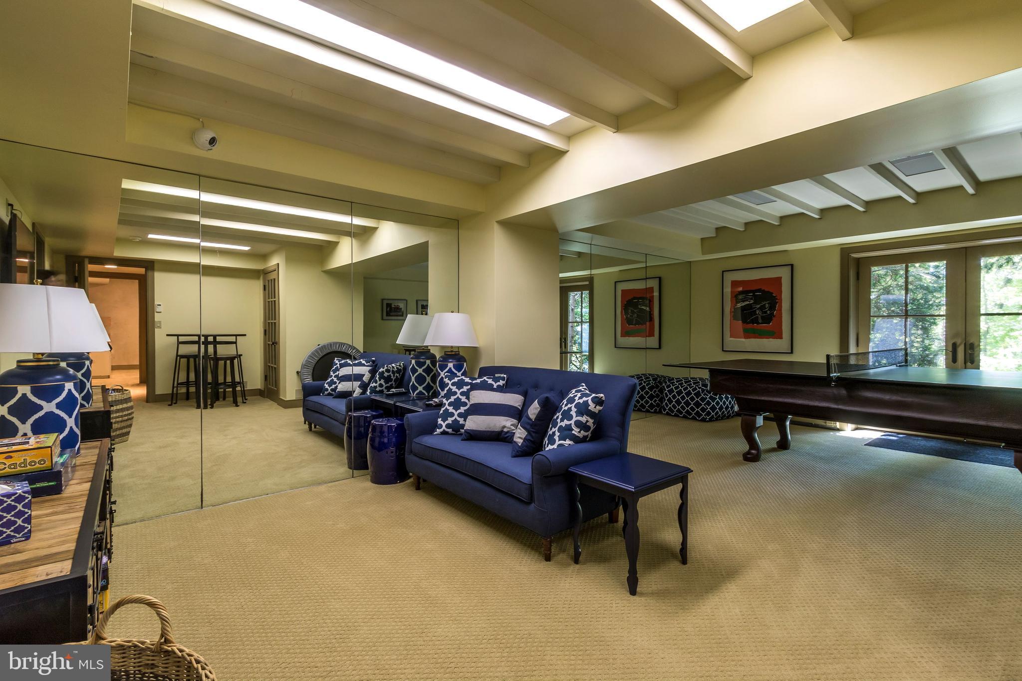 PLUMSTEAD - Residential