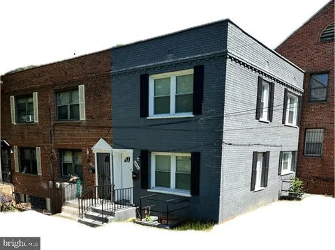 MLS: DCDC2259440